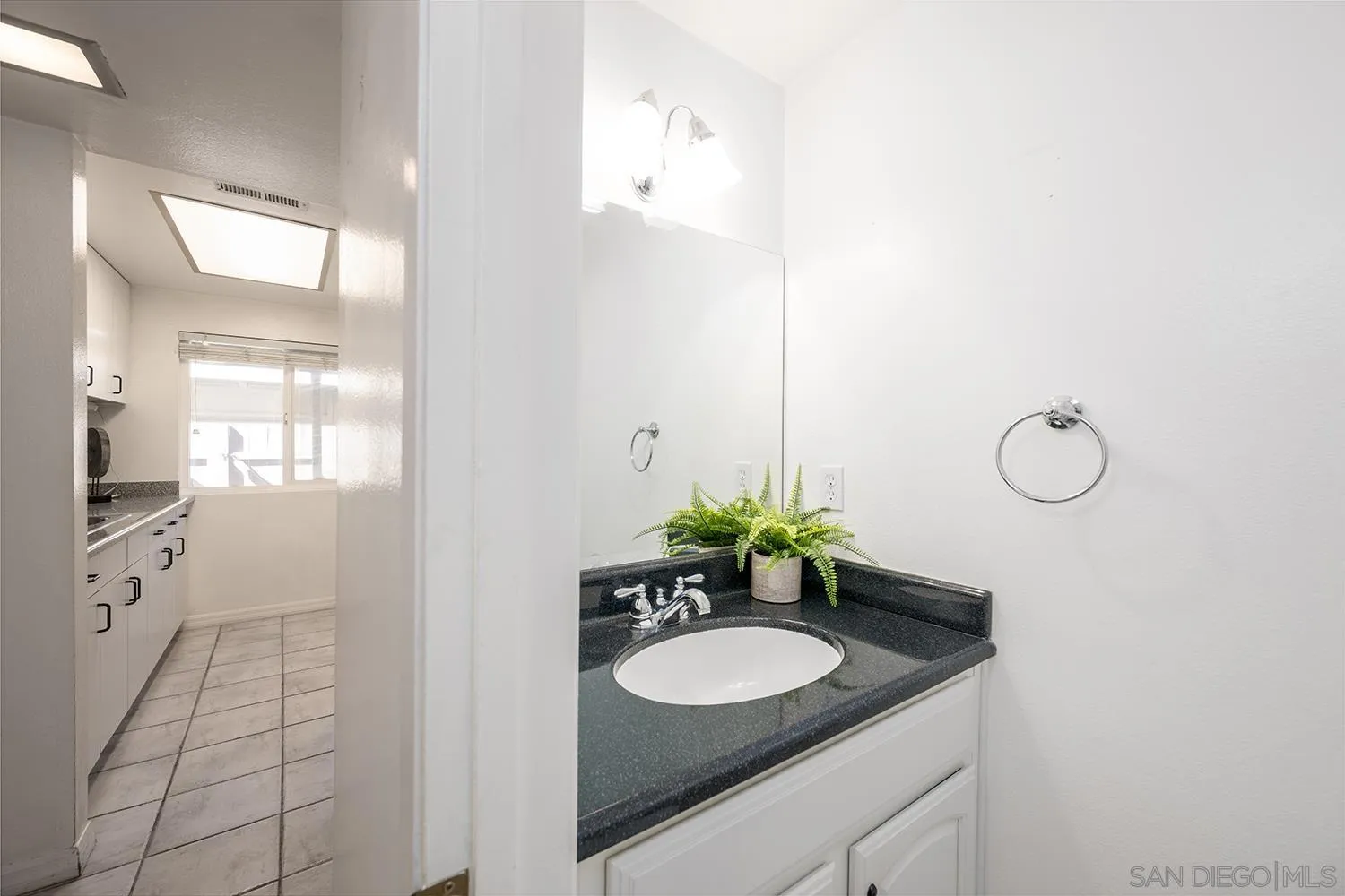 Photo #10: 260003187 Listing: Photo #10