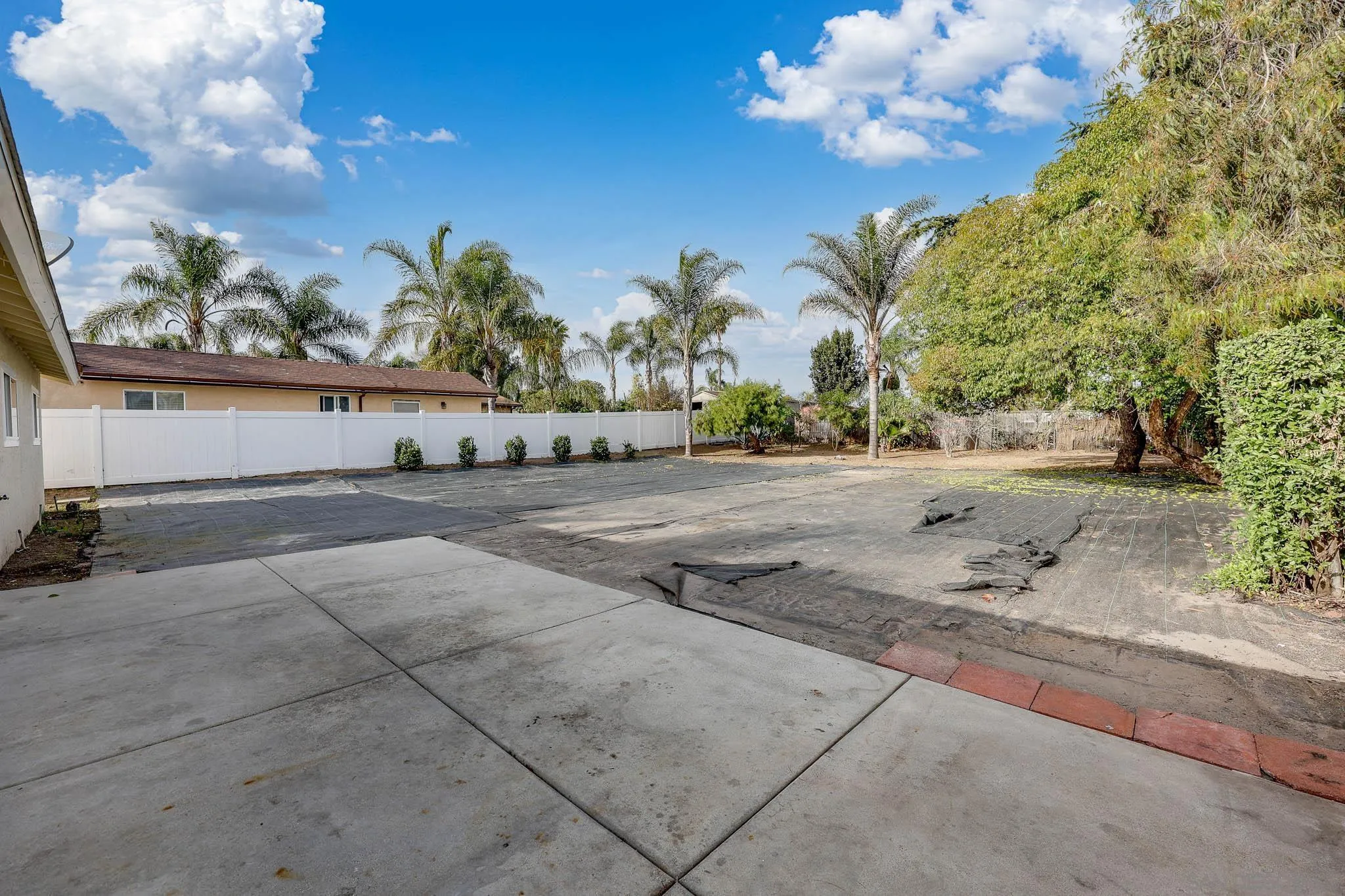 https://cdn.realtyfeed.com/cdn/127/260003188/26b48e12fc04914185abf2e3565306d2.webp