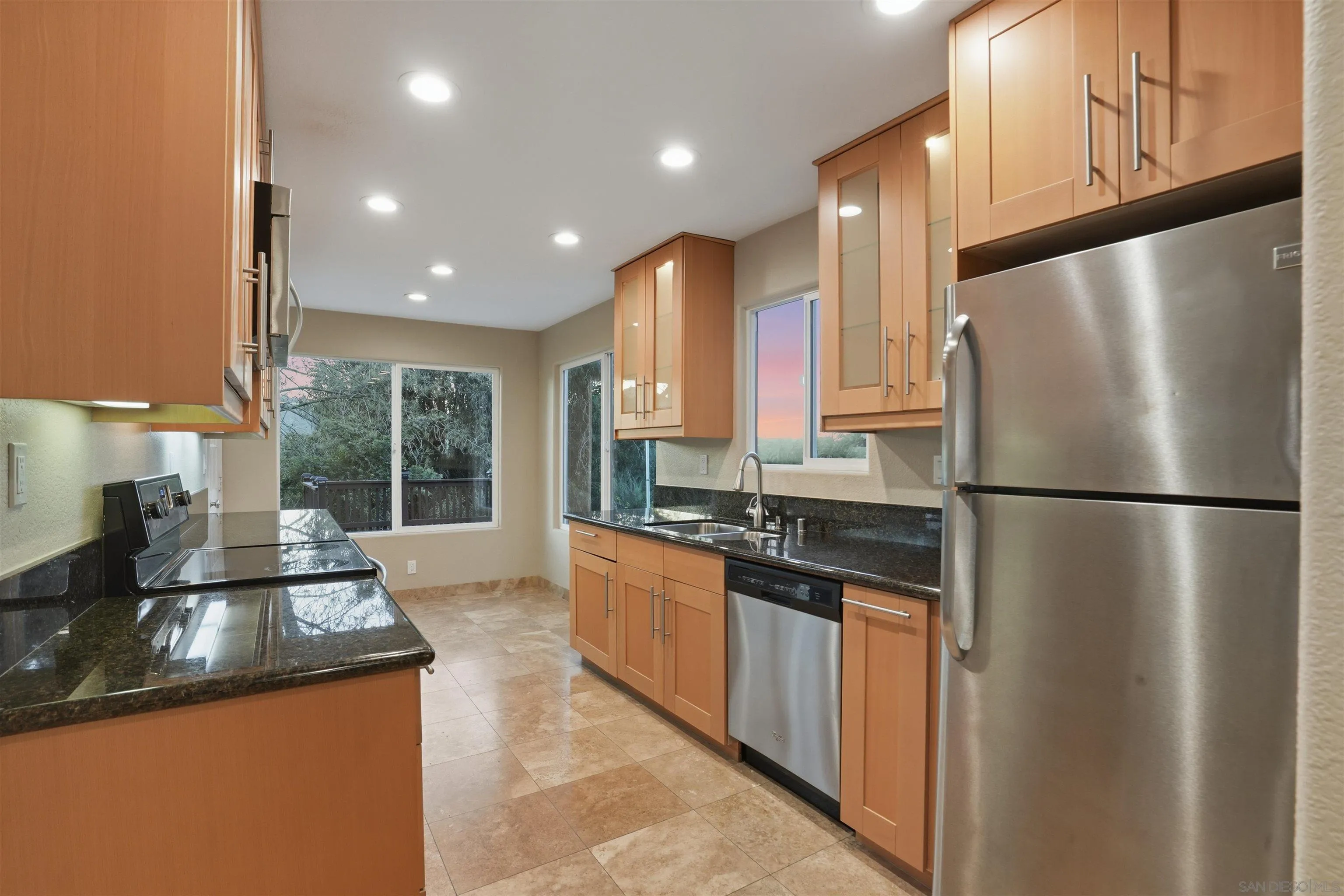 https://cdn.realtyfeed.com/cdn/127/260003191/4c58518d6c553940fed1b2e8d092ce9b.webp
