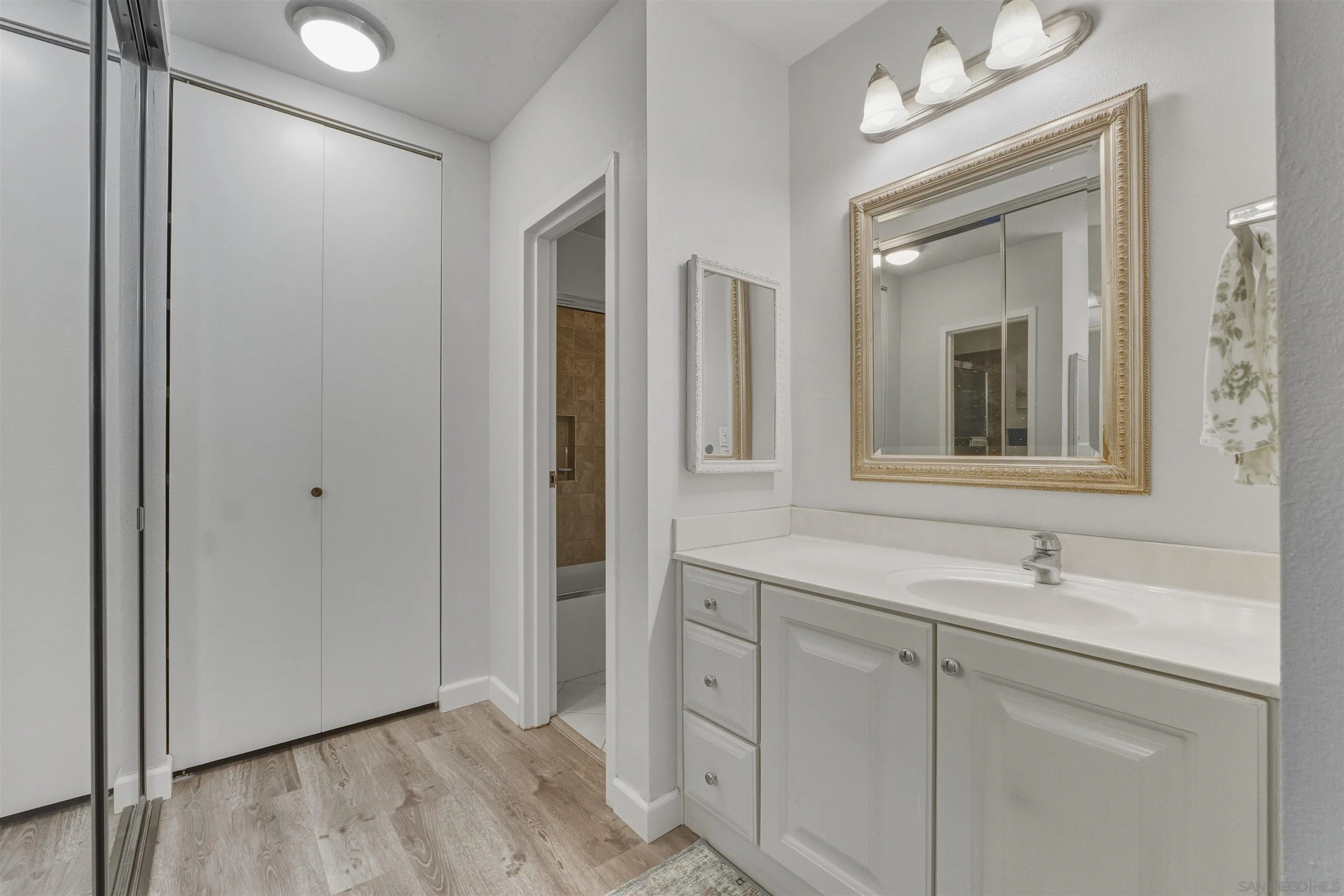 Photo #19: 260003203 Listing: Photo #19