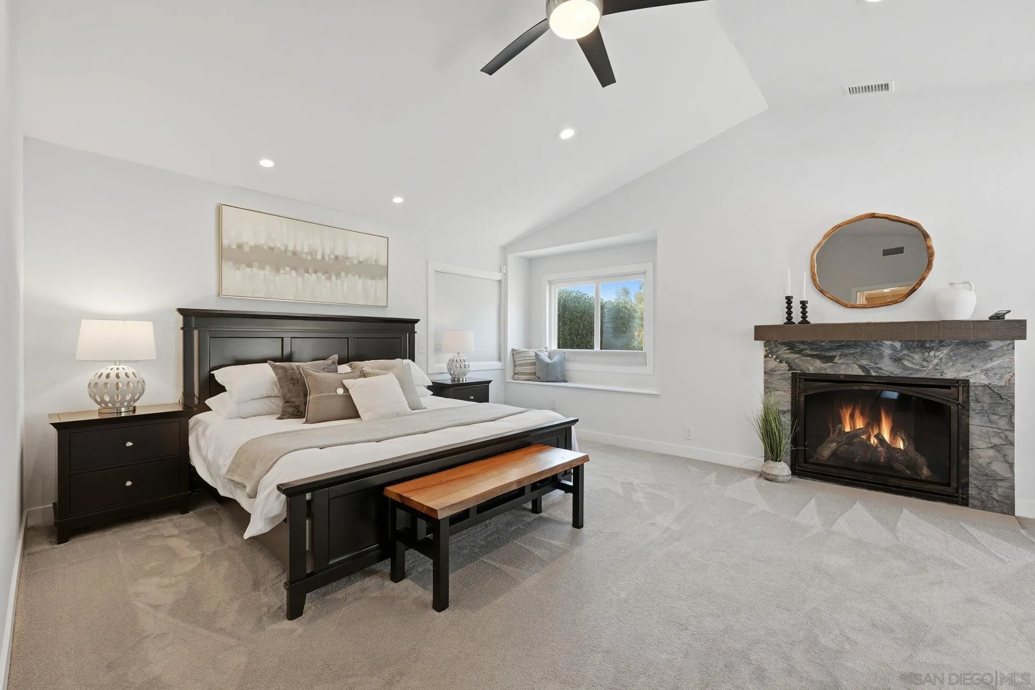https://cdn.realtyfeed.com/cdn/127/260003210/3066599d8d1896bbe0947059fa594b29.webp