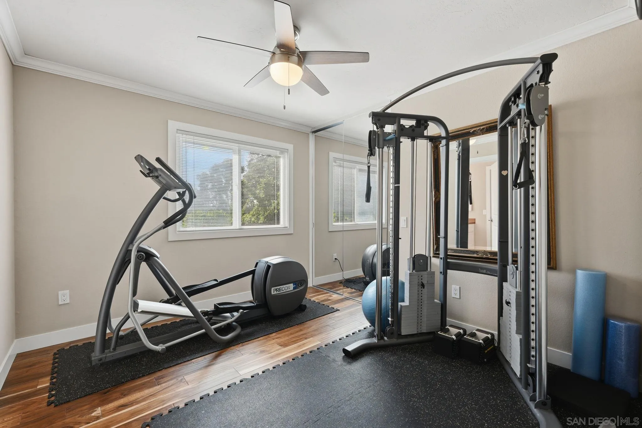 https://cdn.realtyfeed.com/cdn/127/260003210/84793f66af261990799dfa4cb8bc5c75.webp