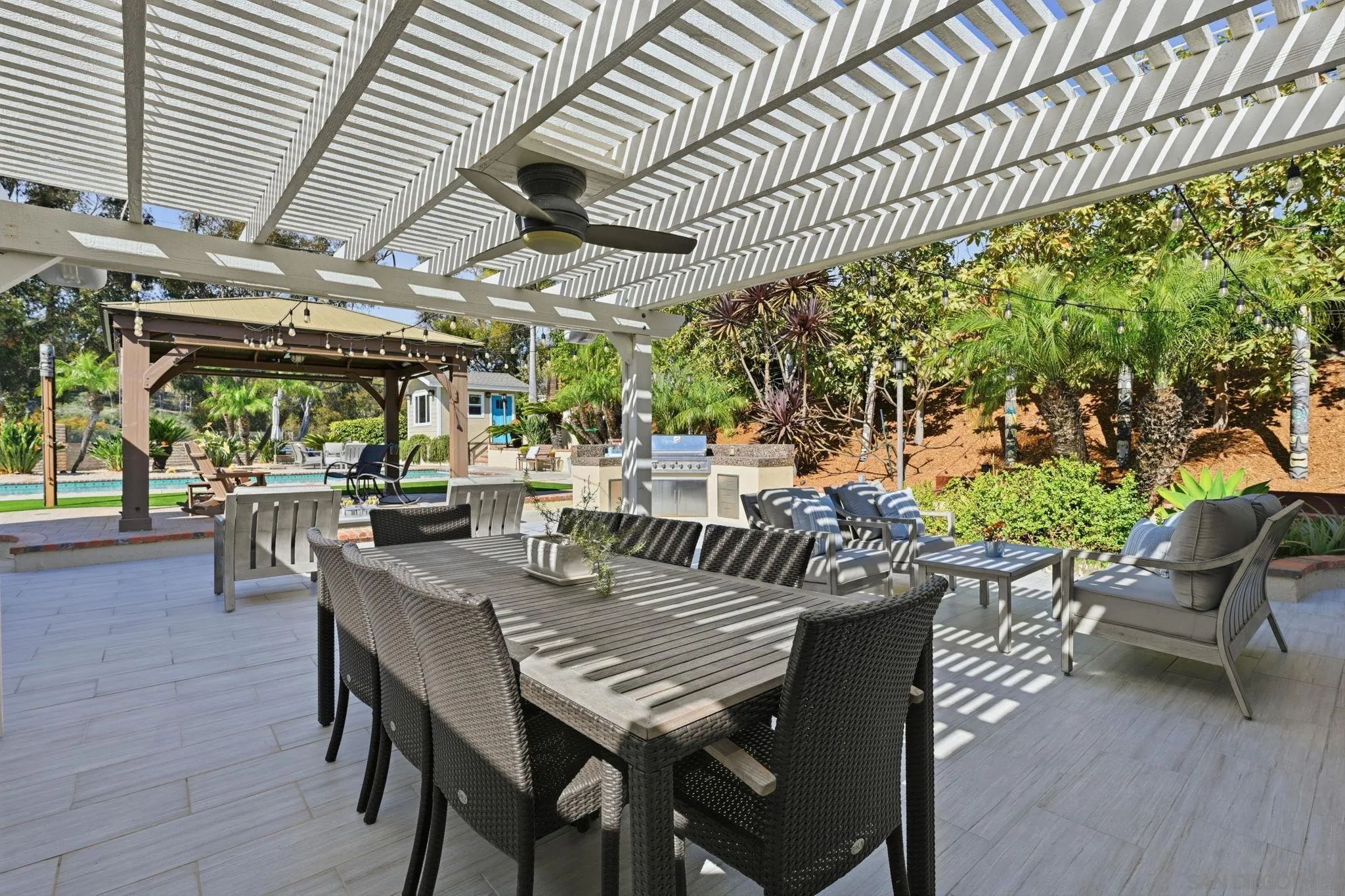 https://cdn.realtyfeed.com/cdn/127/260003210/c38467dbff30393f50188e3ae67c2976.webp
