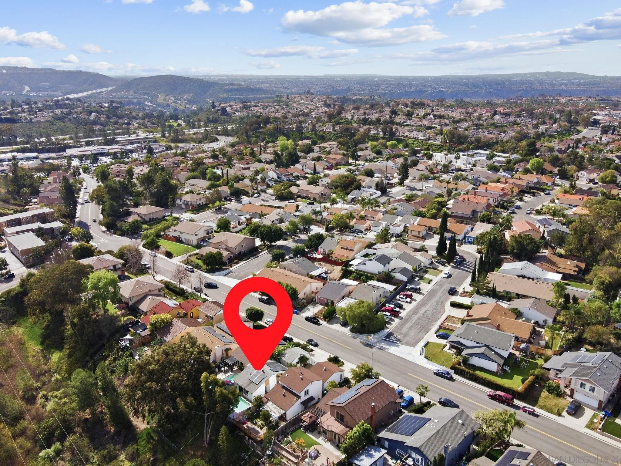 https://cdn.realtyfeed.com/cdn/127/260003214/3fd881b35411256bade2158e6544e797.webp