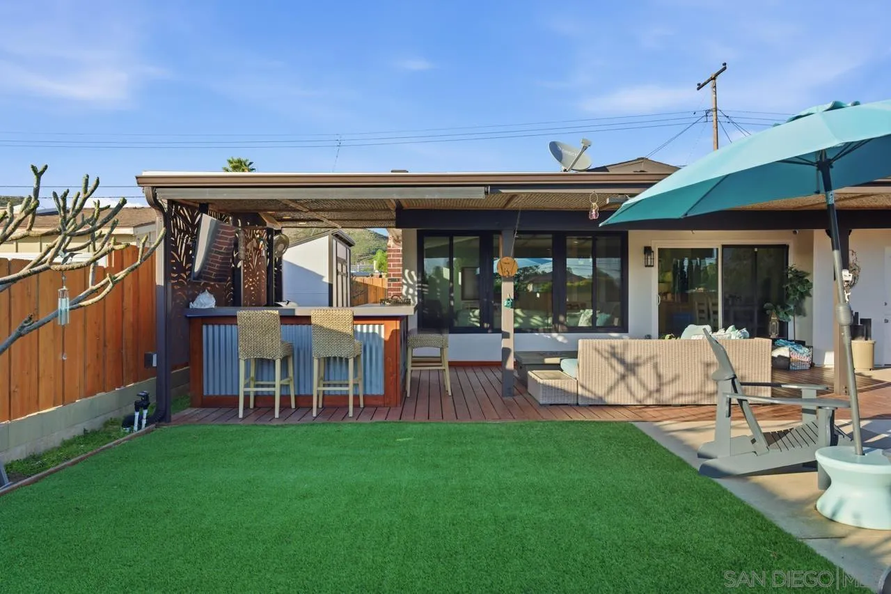 https://cdn.realtyfeed.com/cdn/127/260003217/44449243d62df27b8c6f8f4a42300126.webp