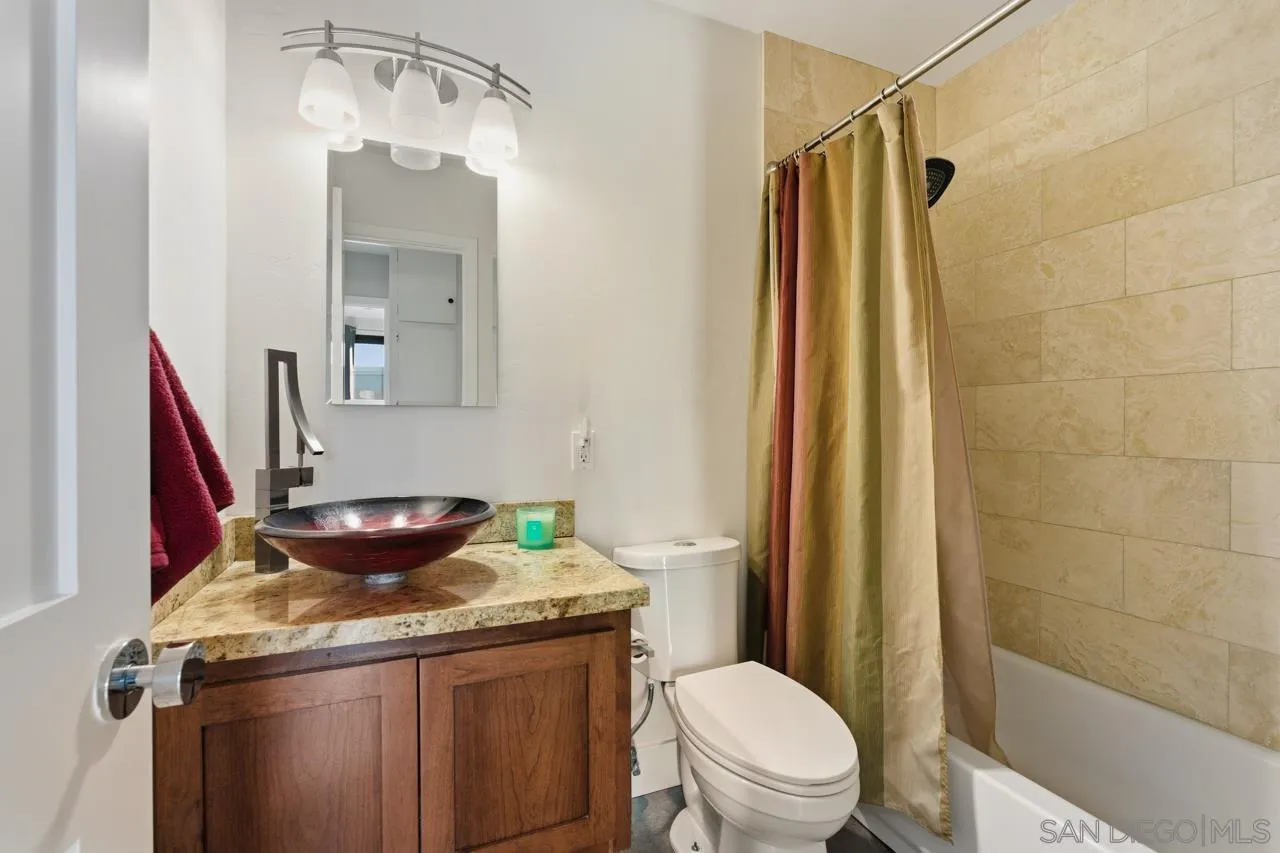https://cdn.realtyfeed.com/cdn/127/260003217/ed3c5d79bd14eed90c71820a80e41025.webp