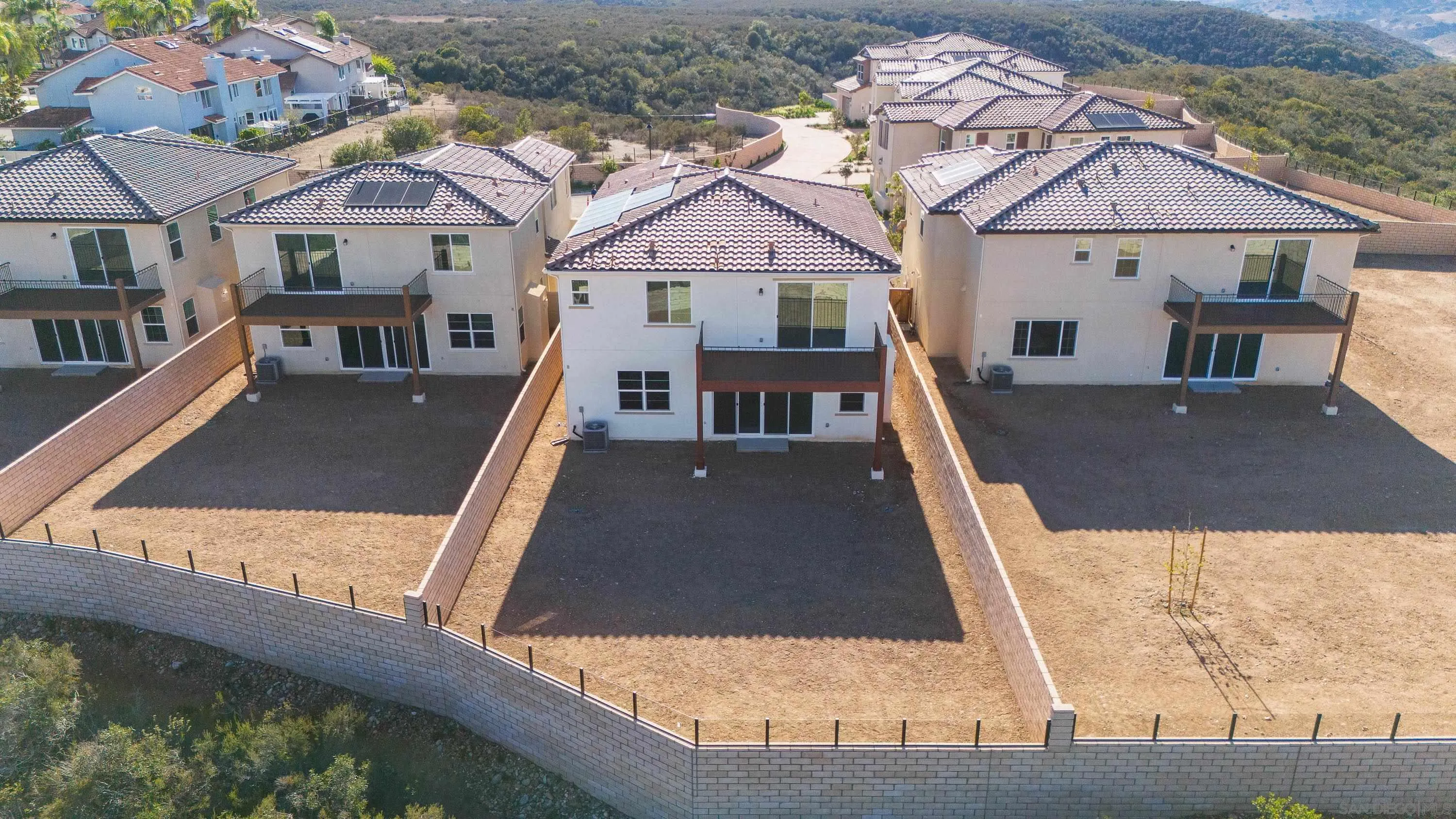 https://cdn.realtyfeed.com/cdn/127/260003223/e15784963c0648820a9193138986f631.webp