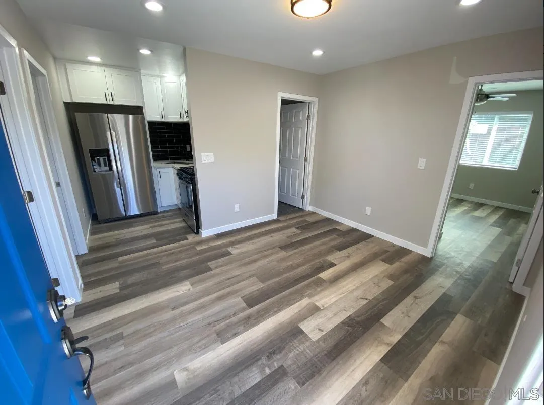 https://cdn.realtyfeed.com/cdn/127/260003227/ac42c758739101a367fa2f3914055db4.webp