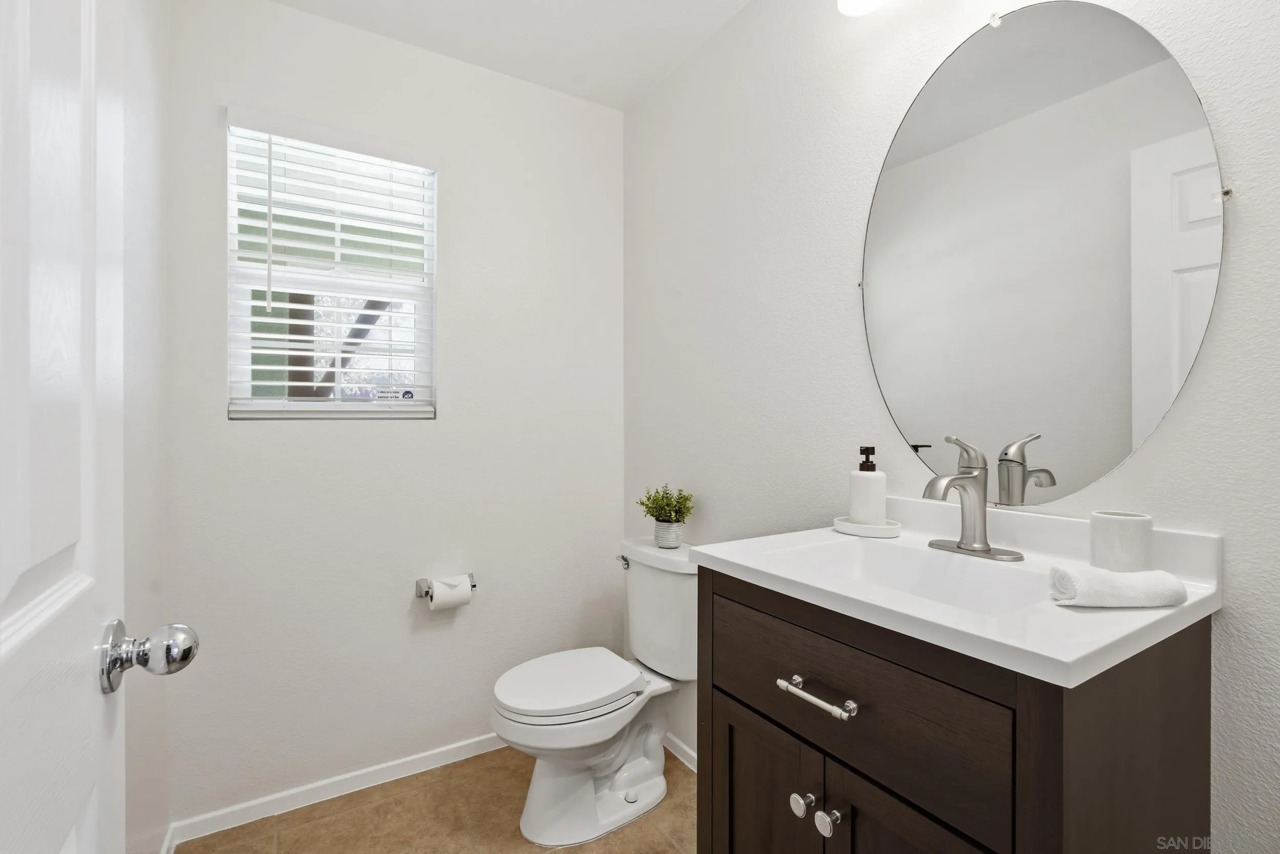 Photo #10: 260003228 Listing: Photo #10