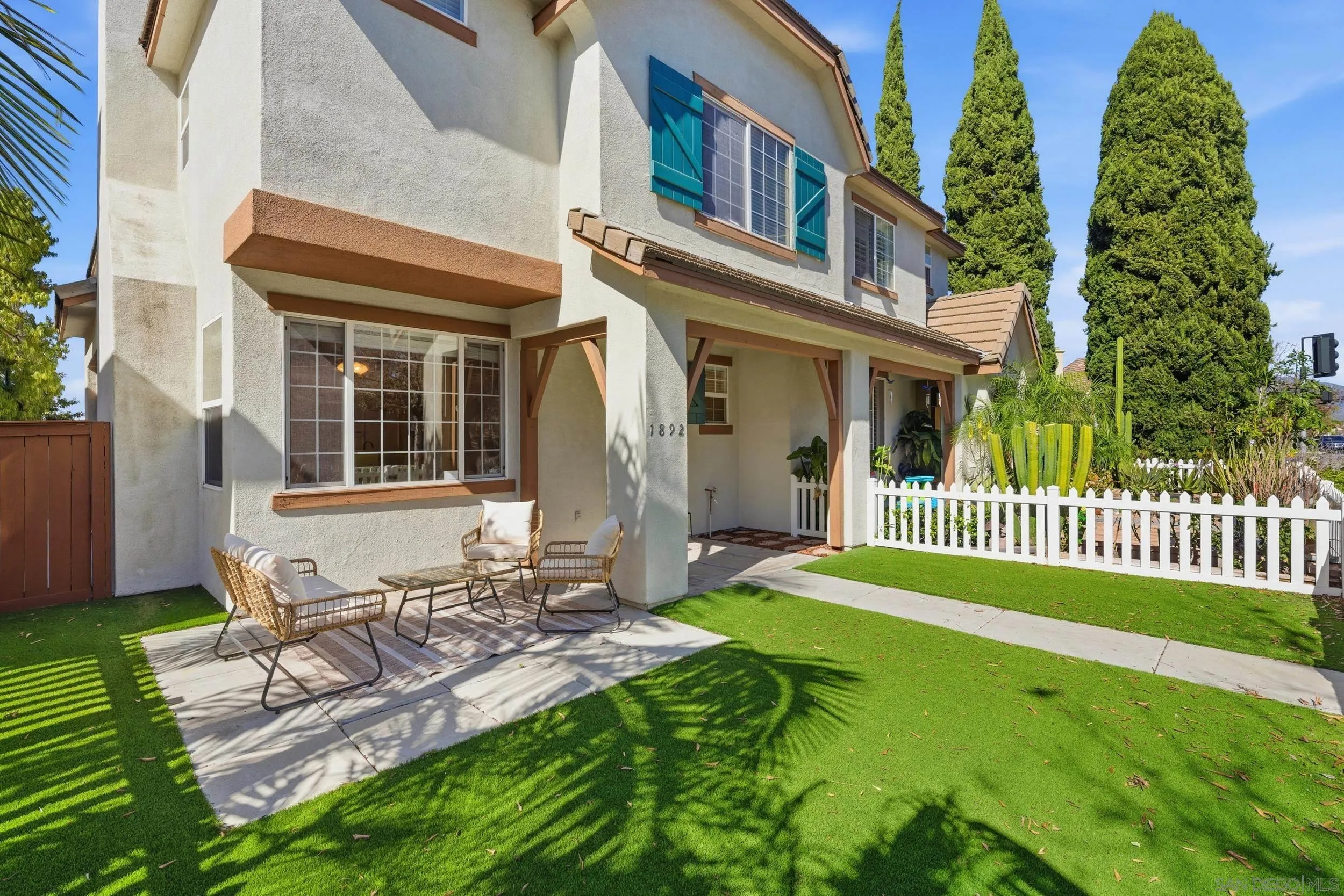 Photo #1: 260003228 Listing: Photo #1