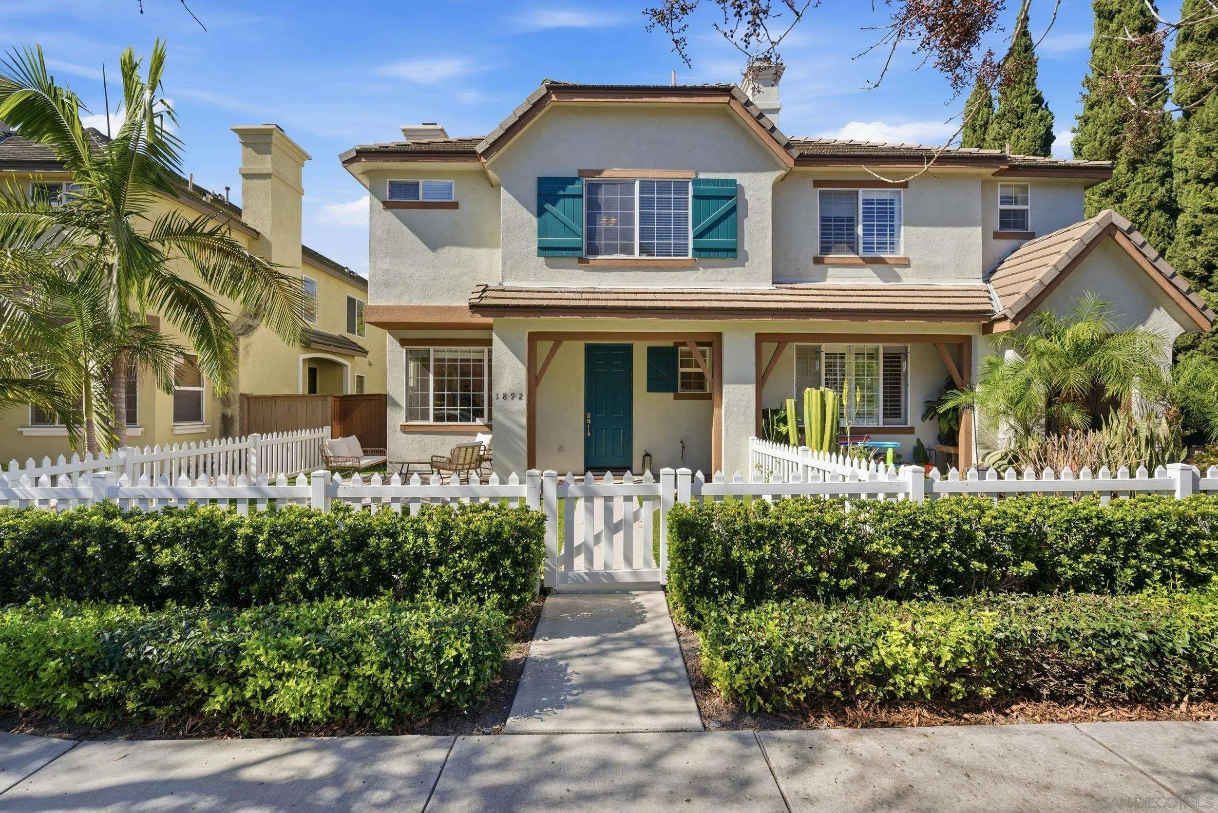 Photo #2: 260003228 Listing: Photo #2