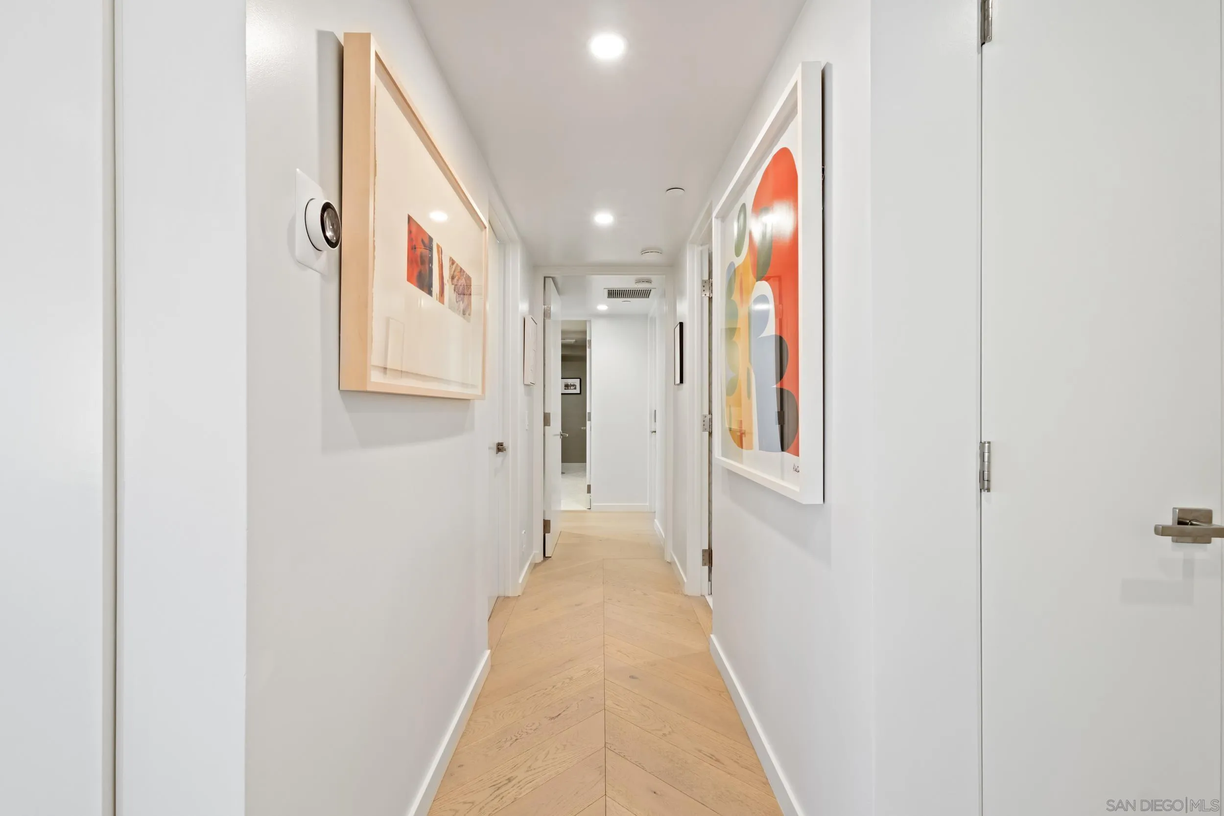 https://cdn.realtyfeed.com/cdn/127/260003230/23e1ebf275a248f41f508d36f02e4fa3.webp