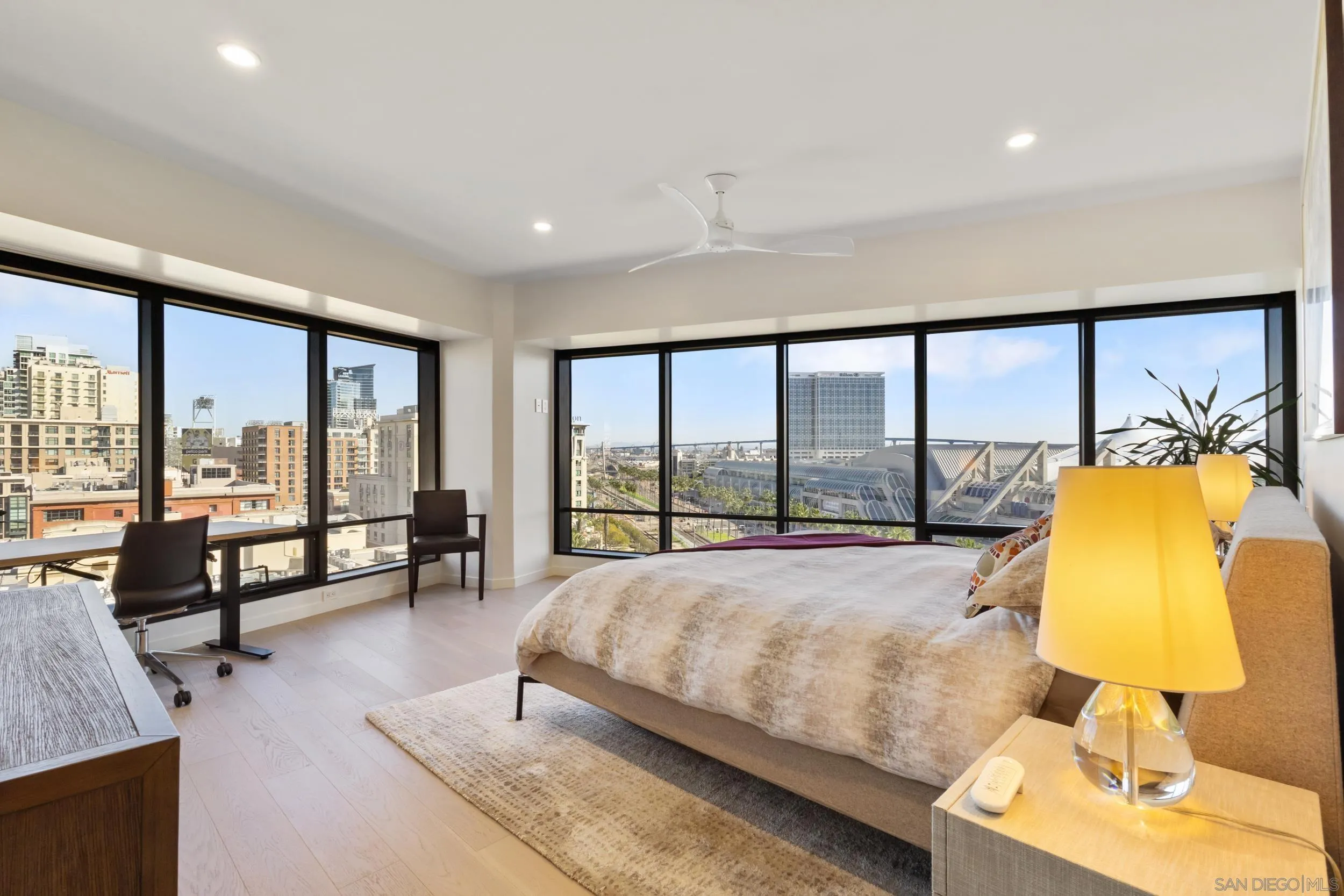 https://cdn.realtyfeed.com/cdn/127/260003230/681c3ccda10efb1aecad42ab96ba6859.webp