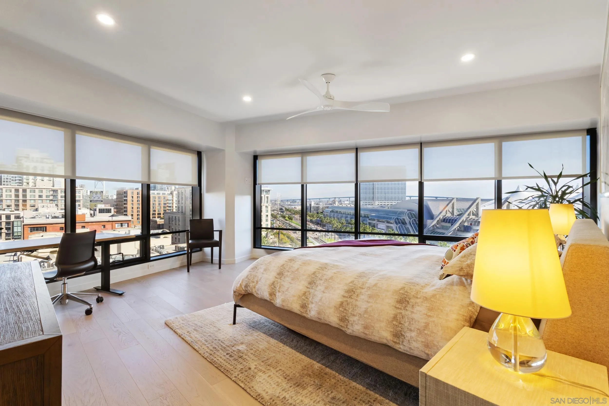 https://cdn.realtyfeed.com/cdn/127/260003230/acba8066b3f09d22fa6b53c023ddc48a.webp