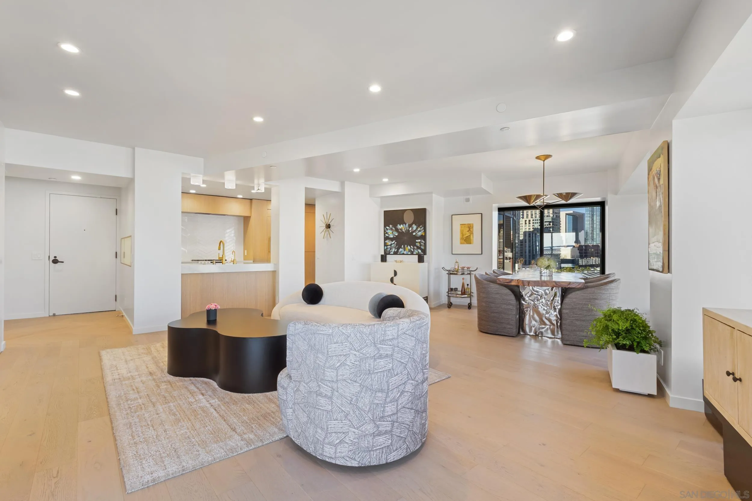 Photo #17: 260003230 Listing: Photo #17