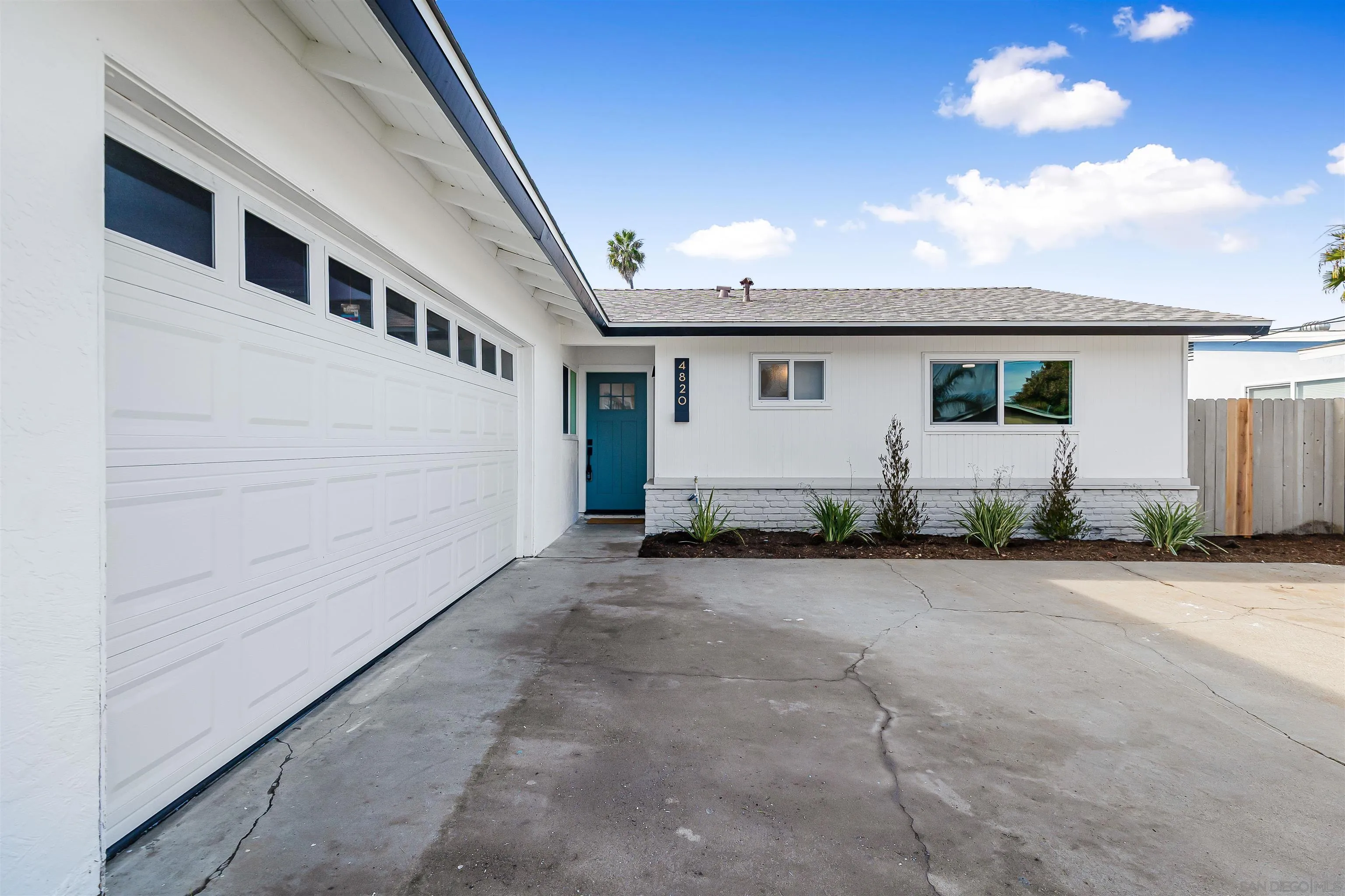 https://cdn.realtyfeed.com/cdn/127/260003235/334989c61ac051799f9672612e2cbcfb.webp