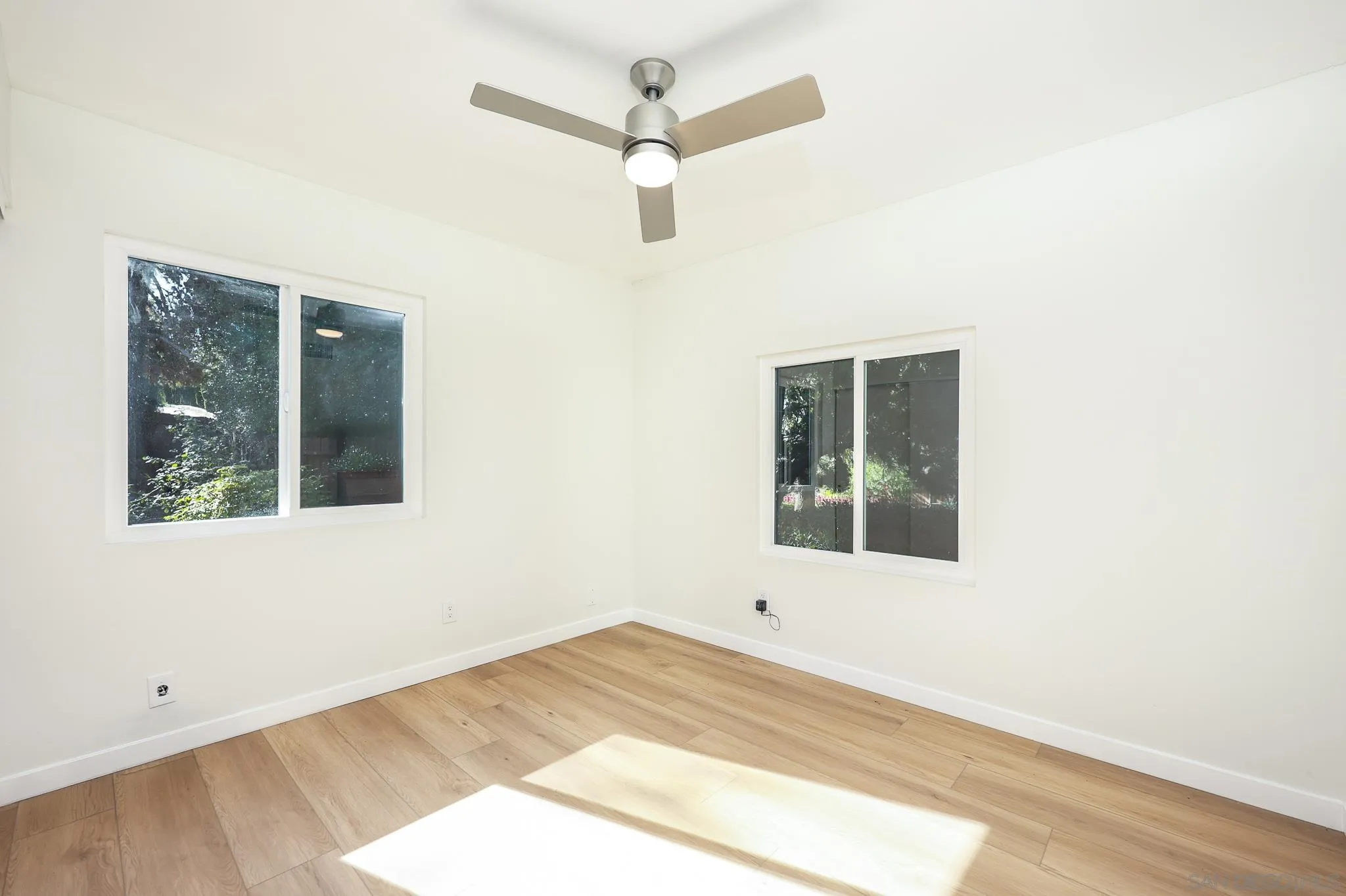 https://cdn.realtyfeed.com/cdn/127/260003238/b1f8aa80e2a37604f41560ce146b7c78.webp