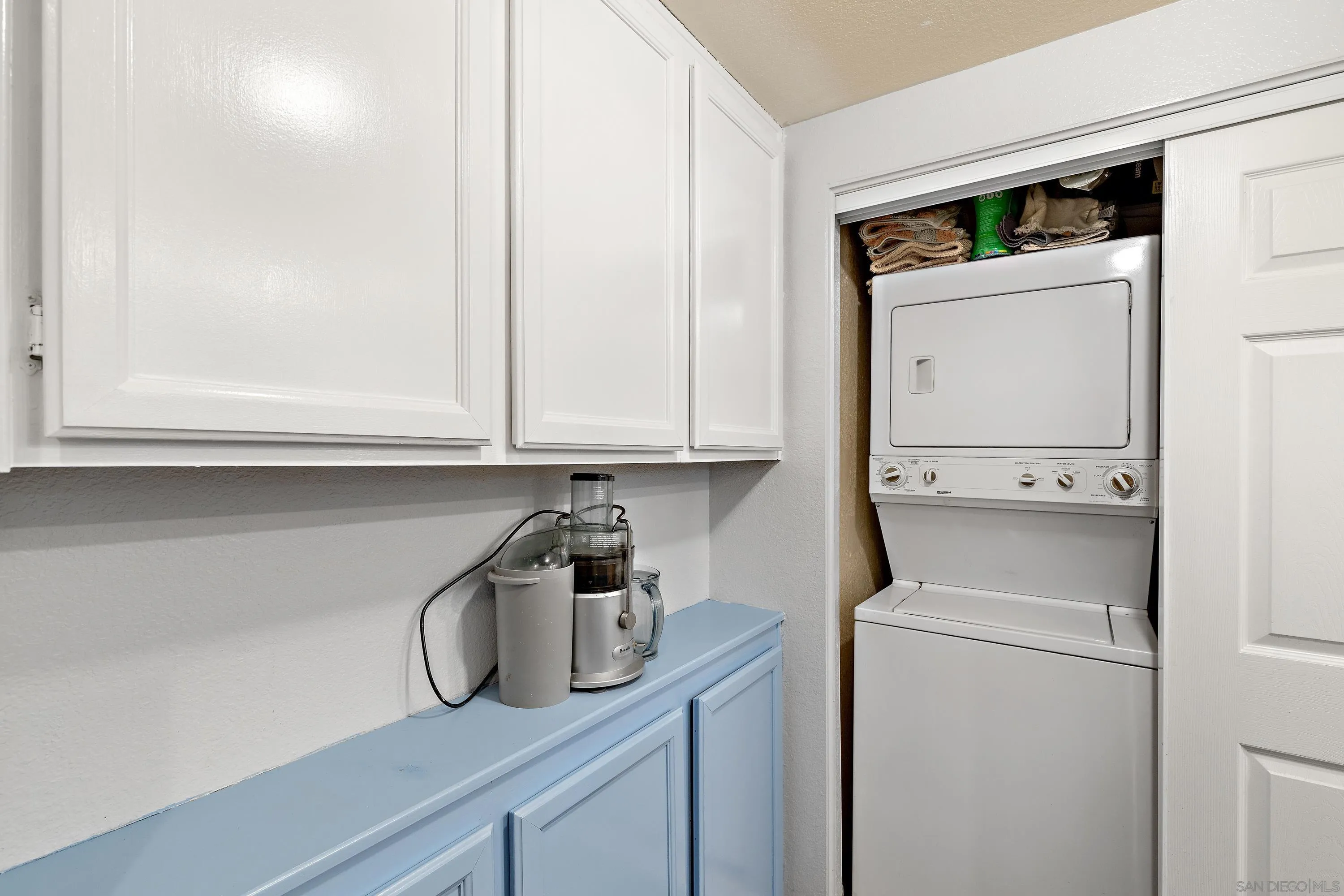 https://cdn.realtyfeed.com/cdn/127/260003240/8c3ebe4749c3633d52c38c3ee25f6185.webp