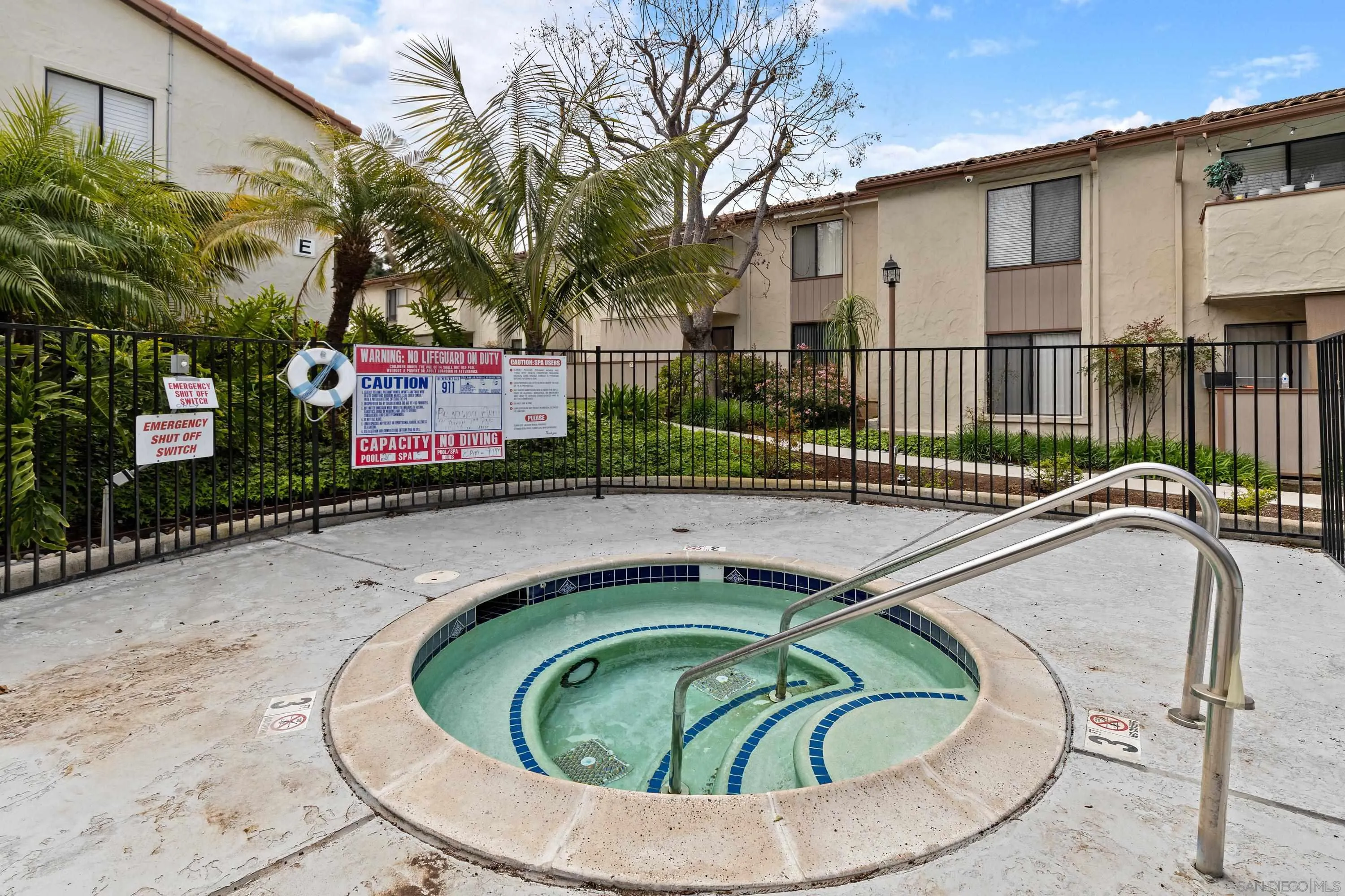 https://cdn.realtyfeed.com/cdn/127/260003240/91a1ceed1acab761ad22809926fd1d94.webp