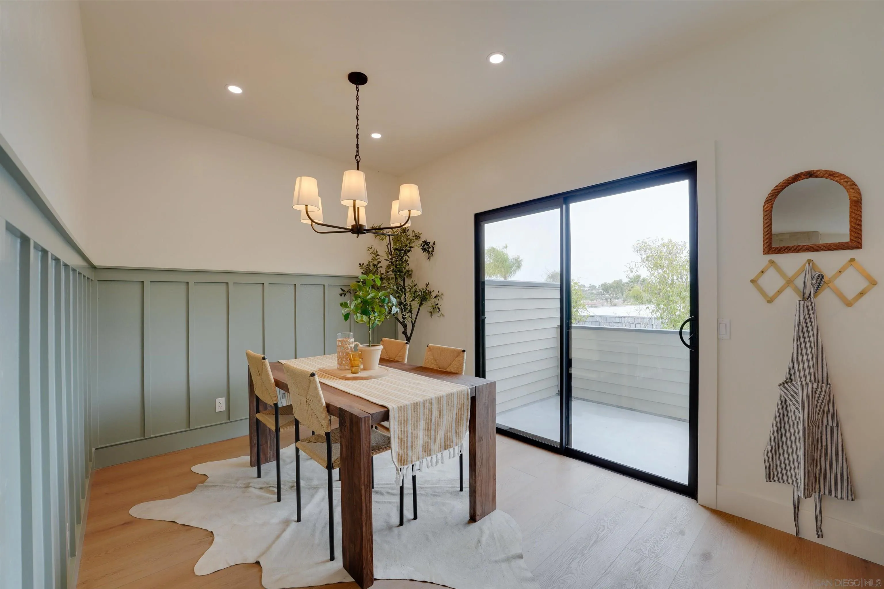 https://cdn.realtyfeed.com/cdn/127/260003242/0ad461417ea7e79eac9826a6b8bbb94a.webp
