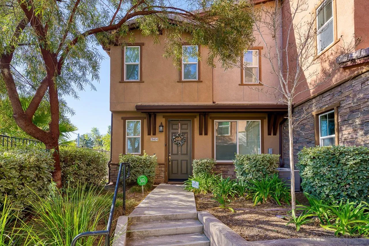 Photo #1: 260003244 Listing: Photo #1