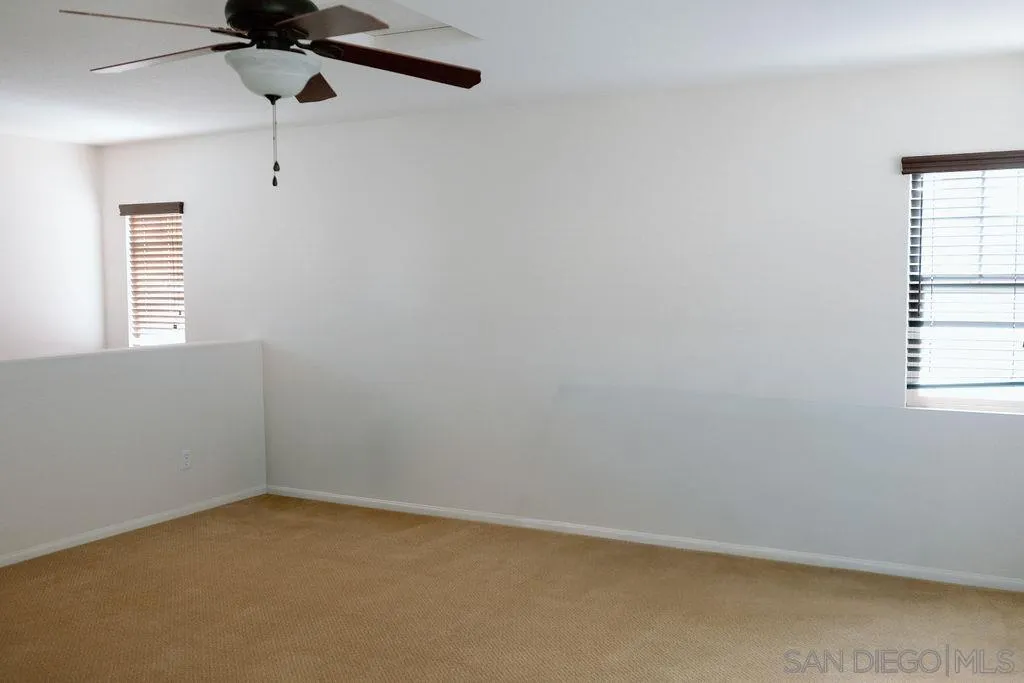 https://cdn.realtyfeed.com/cdn/127/260003255/5736696e5c18bb3fe02a72c16955df8f.webp