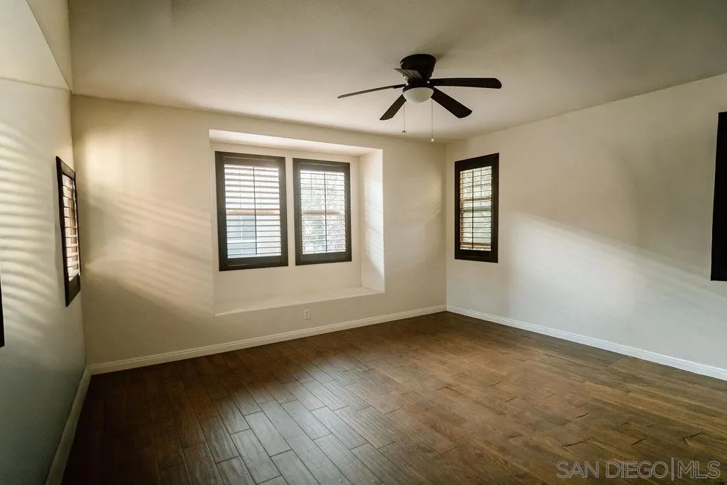https://cdn.realtyfeed.com/cdn/127/260003255/dd200fd5b95b0097065440af88f187c3.webp