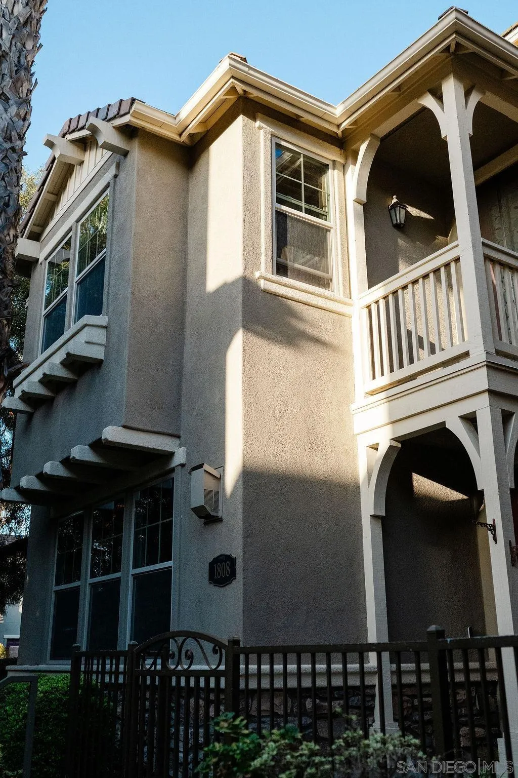https://cdn.realtyfeed.com/cdn/127/260003255/ec9848407475c5cb3344a20651fd5363.webp