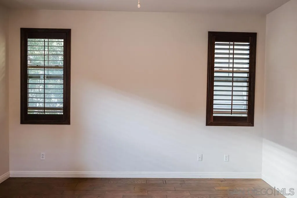 https://cdn.realtyfeed.com/cdn/127/260003255/ff93cfab18a6faa2085867b0d57ffacf.webp