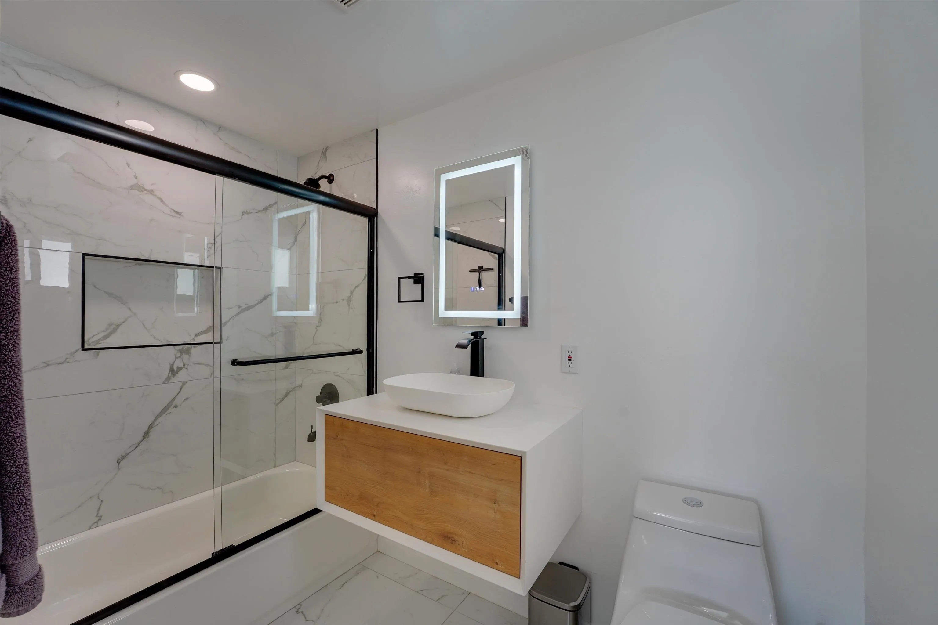 https://cdn.realtyfeed.com/cdn/127/260003272/240426c13cd12d0a8b6871a481de18a7.webp