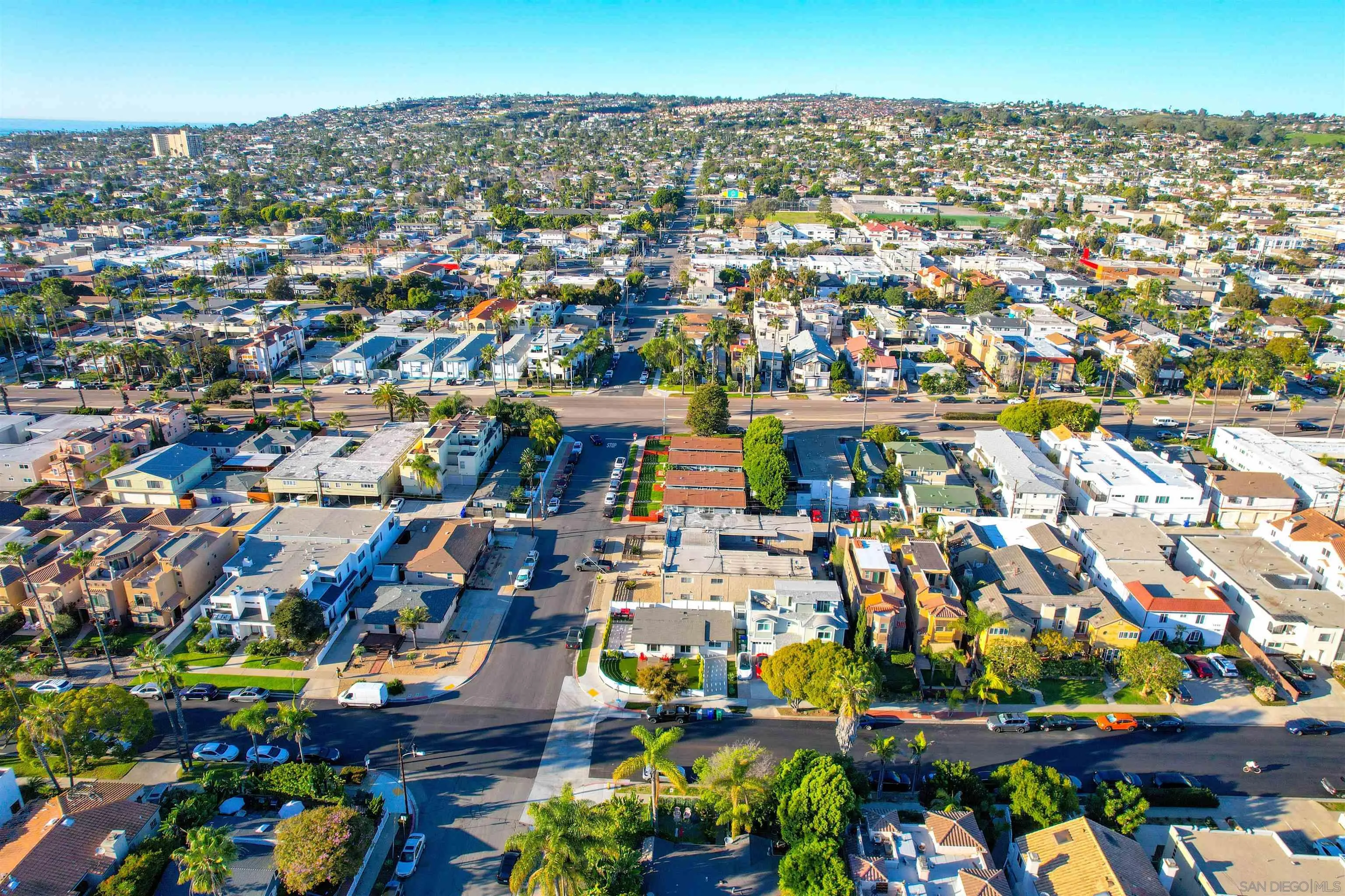 https://cdn.realtyfeed.com/cdn/127/260003272/79d786f60de85022a1f24f15e5661608.webp