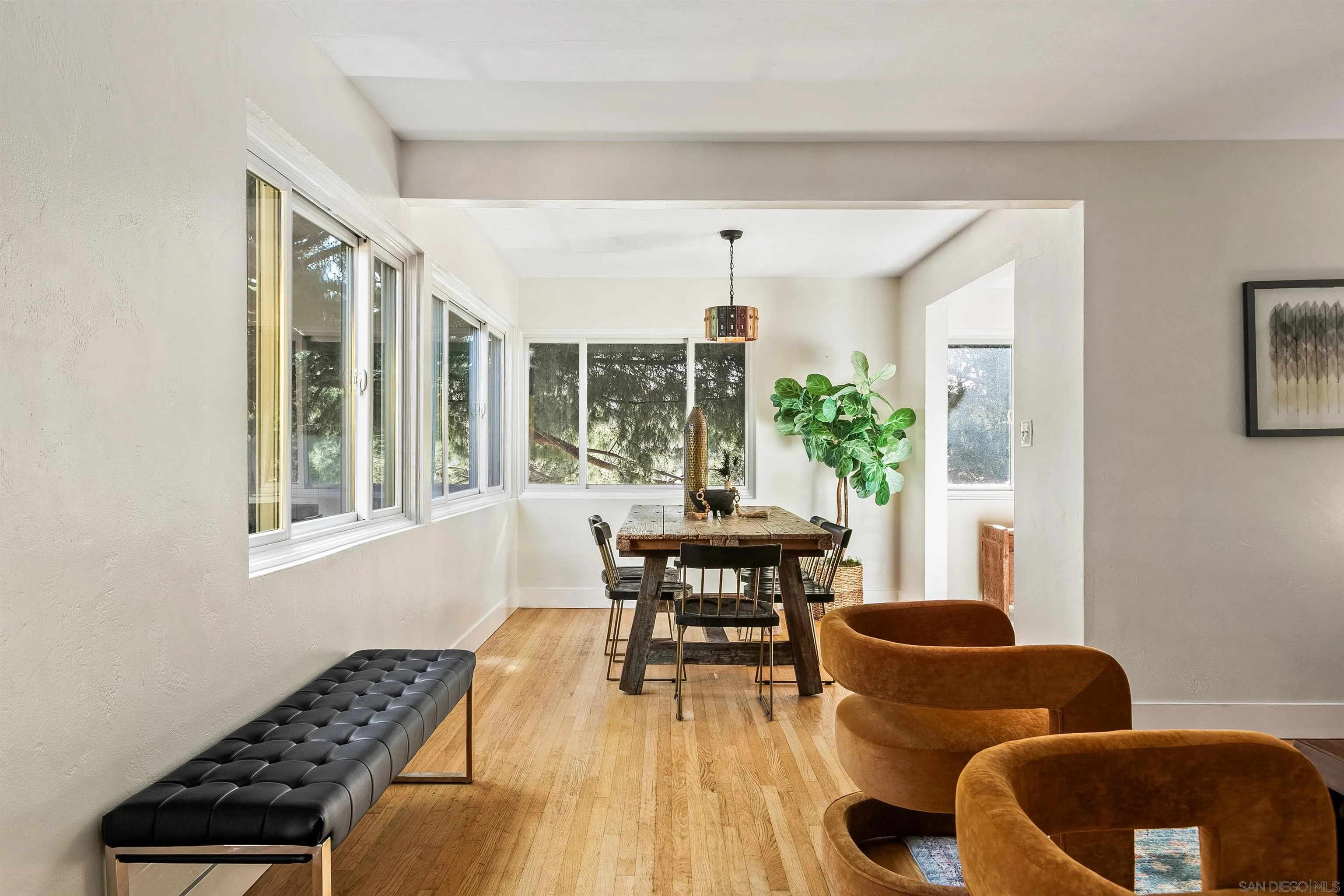 https://cdn.realtyfeed.com/cdn/127/260003275/c187286c20882dcbc411729023eb2dfe.webp