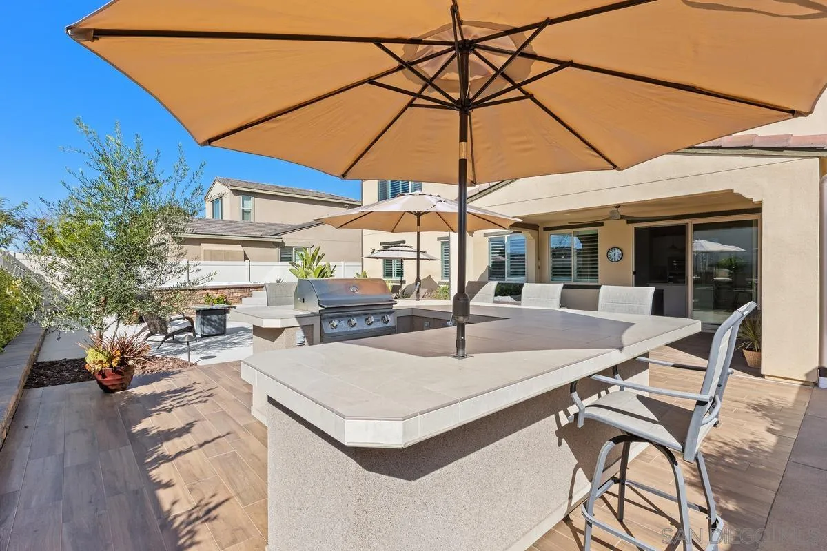 https://cdn.realtyfeed.com/cdn/127/260003284/919a2756b324436545912e61cf2e76be.webp