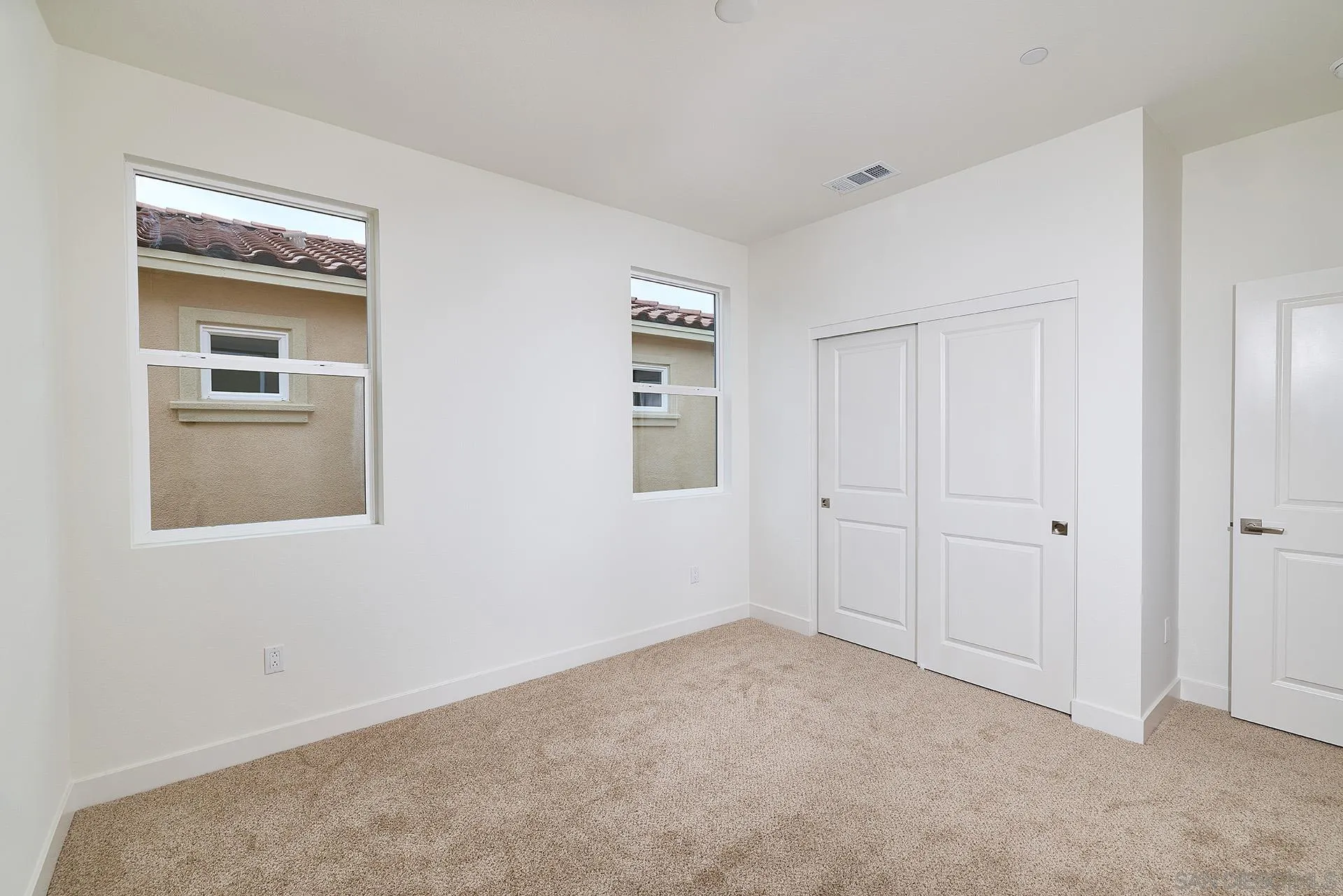 https://cdn.realtyfeed.com/cdn/127/260003285/a133e95c746448087764ce5f26998a85.webp