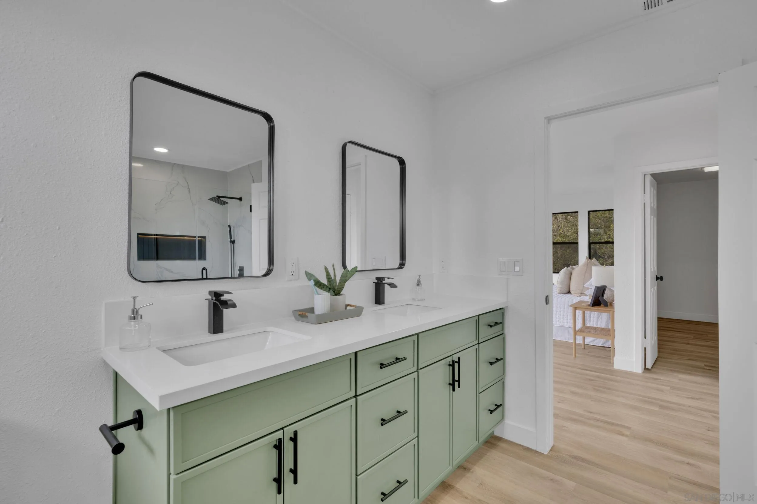 https://cdn.realtyfeed.com/cdn/127/260003288/9926a3d427ccf738fb9c4738b4b76320.webp