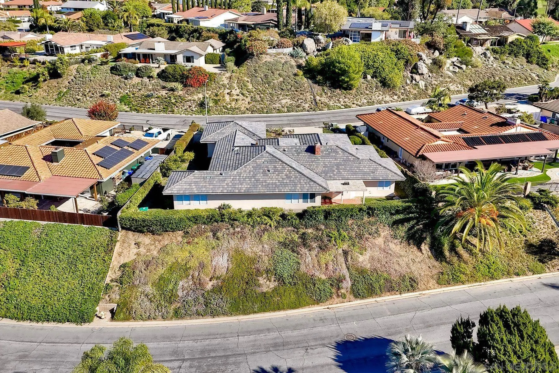 https://cdn.realtyfeed.com/cdn/127/260003291/b3d055c1e41fb3baca69ba9a81b57c8d.webp