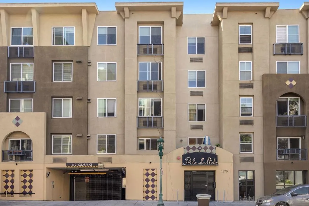 https://cdn.realtyfeed.com/cdn/127/260003292/67f5597079e4faa61a955ad9691ff3d9.webp