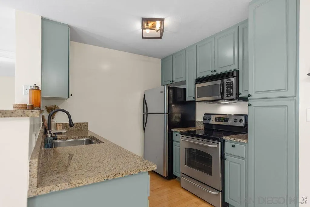 https://cdn.realtyfeed.com/cdn/127/260003292/edc063b4139e16efd0bd91f64cb0409e.webp