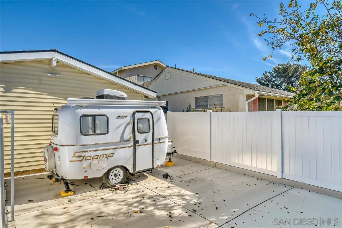 https://cdn.realtyfeed.com/cdn/127/260003293/c3656cf40b94e6c09094476b11ced597.webp
