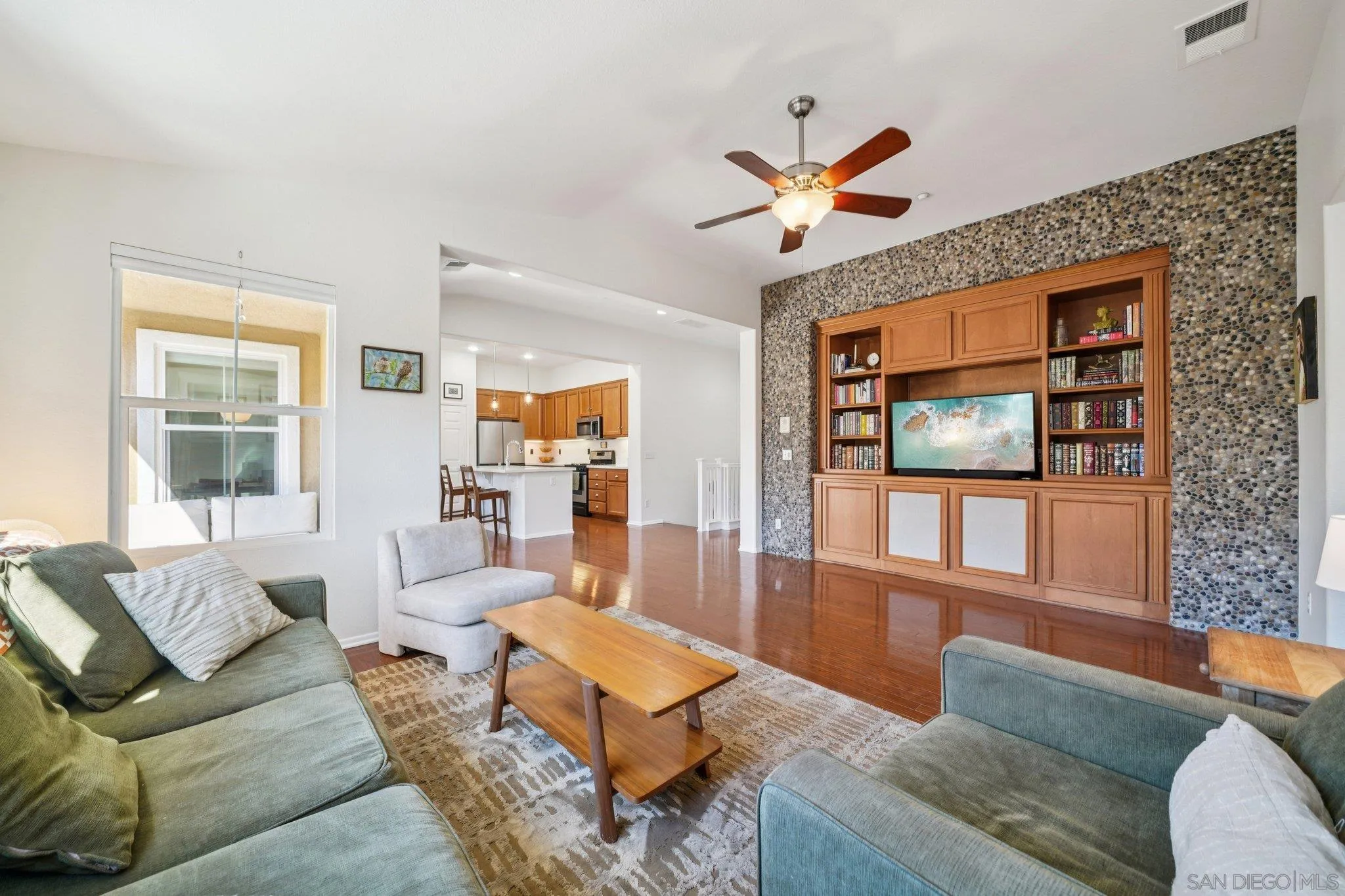 Photo #6: 260003294 Listing: Photo #6