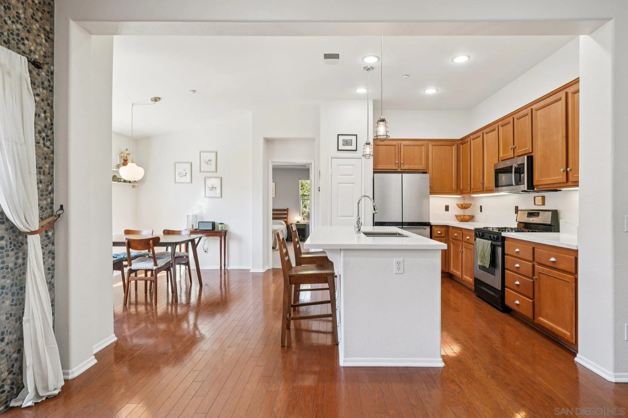 Photo #9: 260003294 Listing: Photo #9