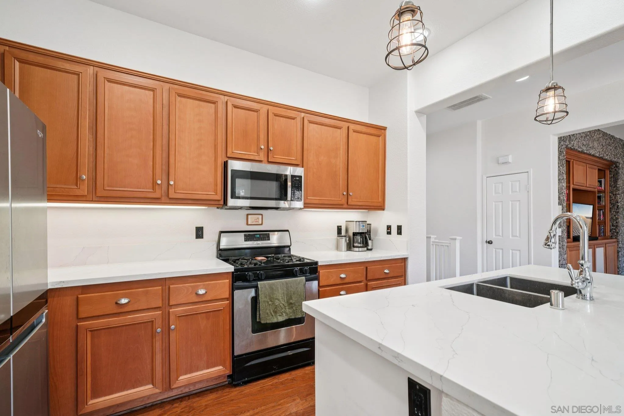 Photo #10: 260003294 Listing: Photo #10