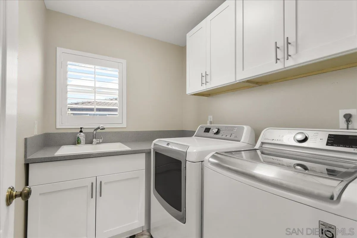 https://cdn.realtyfeed.com/cdn/127/260003295/c554416648cf707e49605d588310ade4.webp