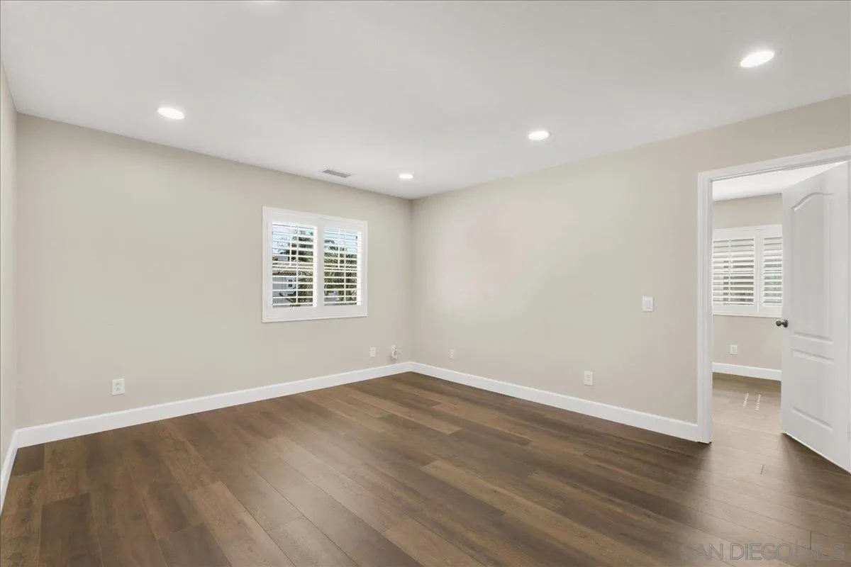 https://cdn.realtyfeed.com/cdn/127/260003295/cb20d87eb13ab114b6fd11806b4b734b.webp