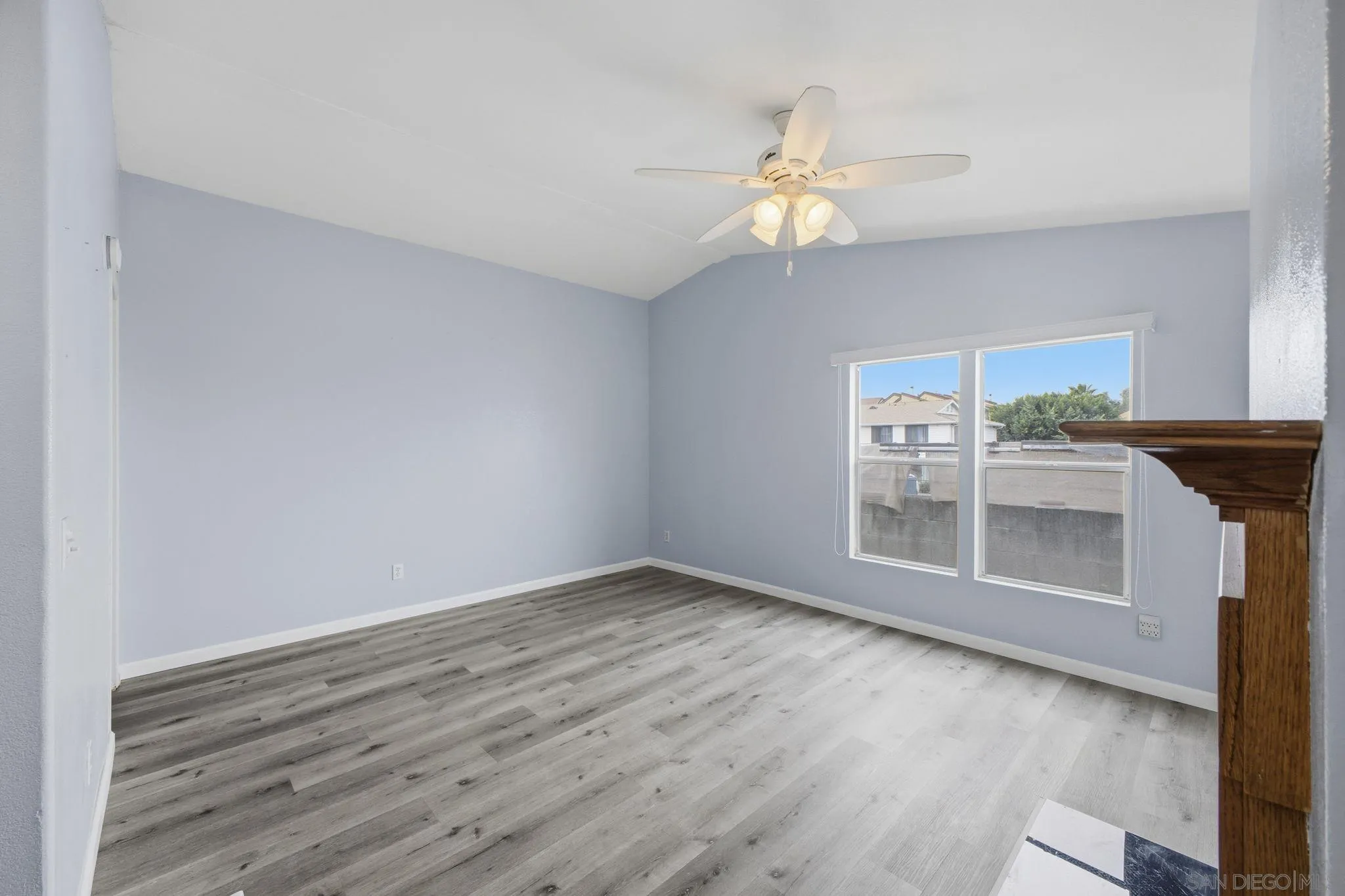 https://cdn.realtyfeed.com/cdn/127/260003299/a452302c355a5e091cf9c2a3f726a798.webp