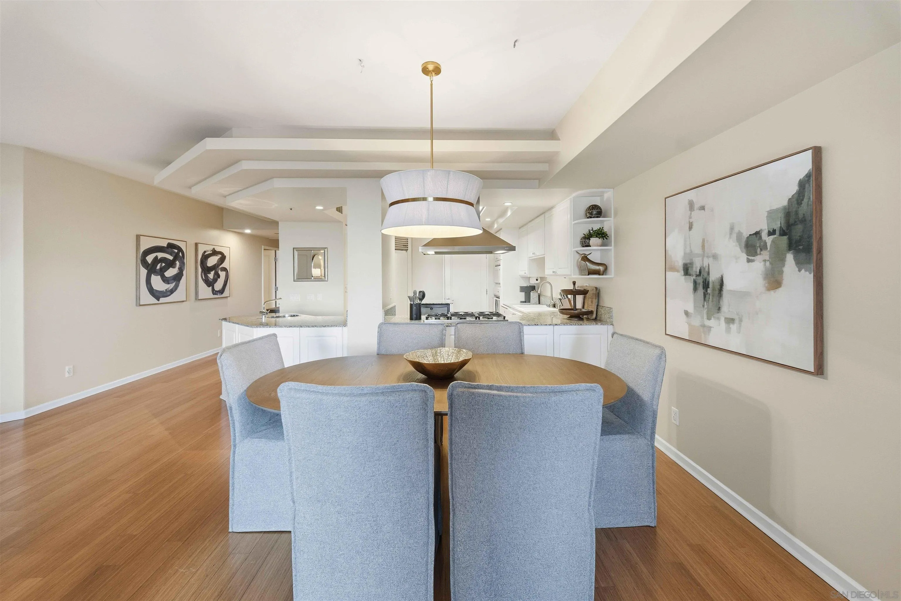 Photo #11: 2600033 Listing: Photo #11