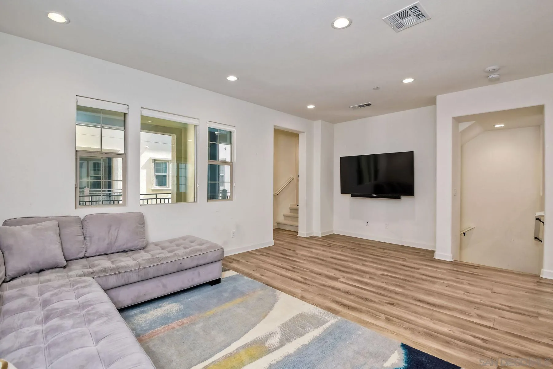 Photo #8: 260003301 Listing: Photo #8