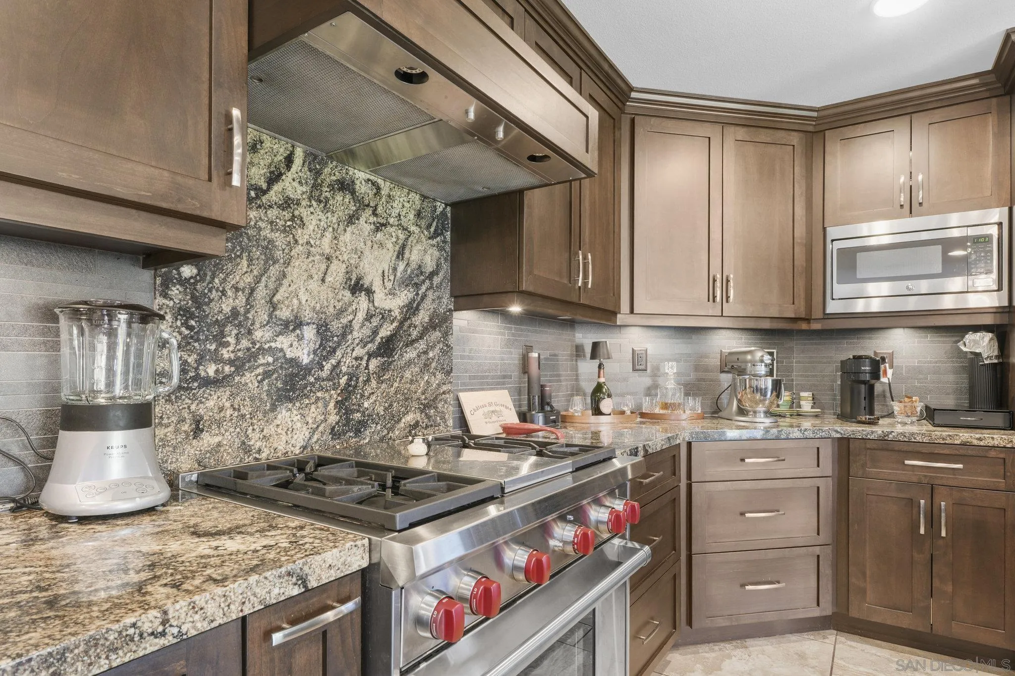 https://cdn.realtyfeed.com/cdn/127/260003308/0fe021a58095c4d72657b6db12b39c9c.webp