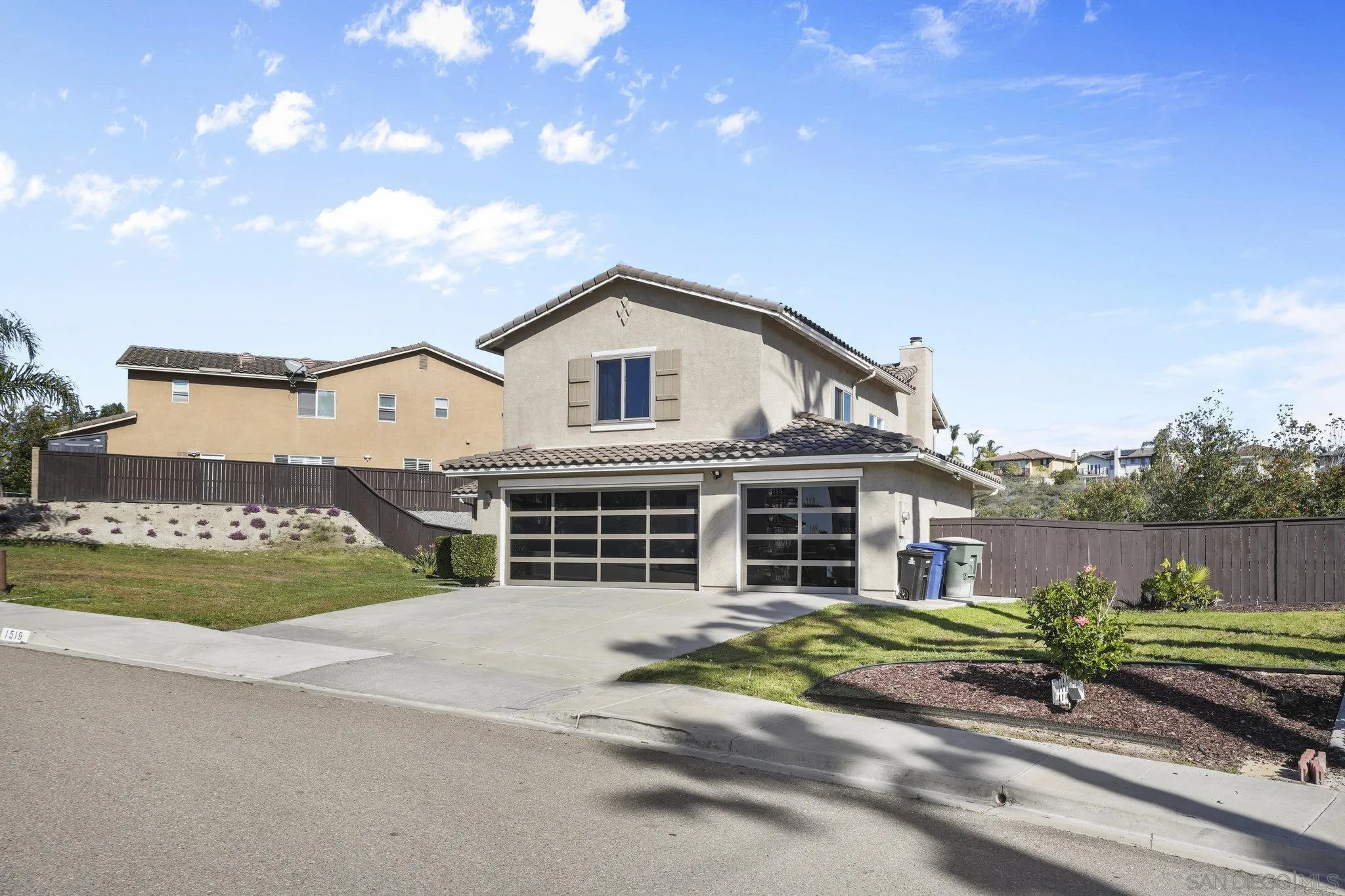 https://cdn.realtyfeed.com/cdn/127/260003308/19dc653dd573529072c53088714fadbb.webp