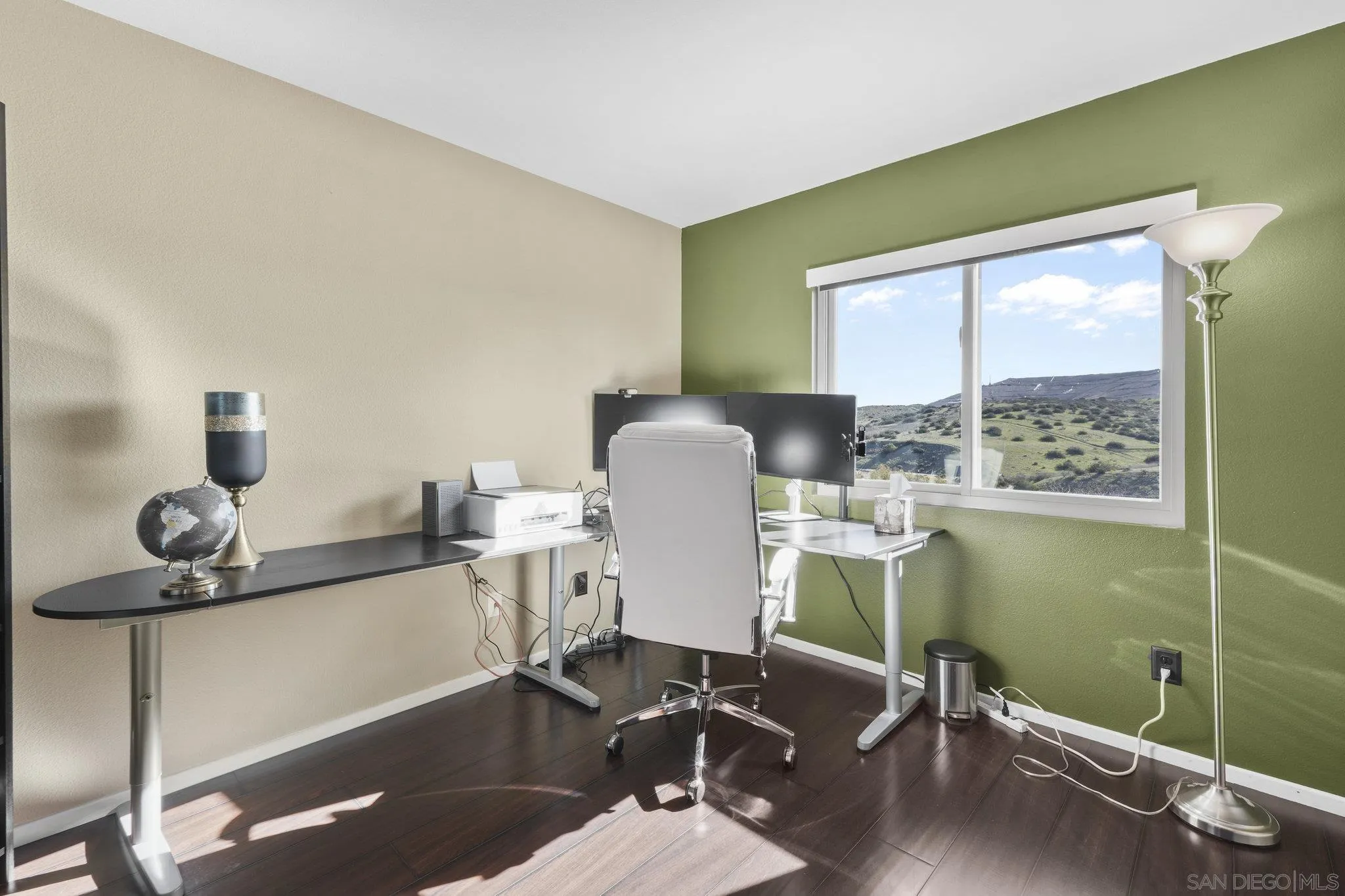 https://cdn.realtyfeed.com/cdn/127/260003308/1d081a8644977a835f247184e028ed78.webp